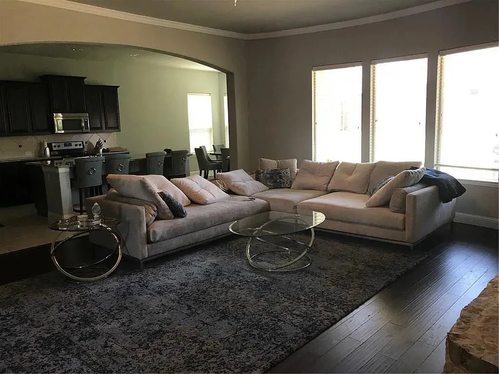 Single Family Residence For Rent in Parker County , 1616 Signature Drive, Weatherford, Texas 76087, 4 Bedroom, 4 Bathroom, 2 Garage spaces, 3,371 Sqft, built in 2015, mls#21273741, Real Estate Agent in Weatherford, Homes For Rent in Parker county, Homes For Rent in Weatherford, Realtor in Weatherford Texas, Real Estate Brokerage Independent Realty Texas, Luminita Cordes Realtor