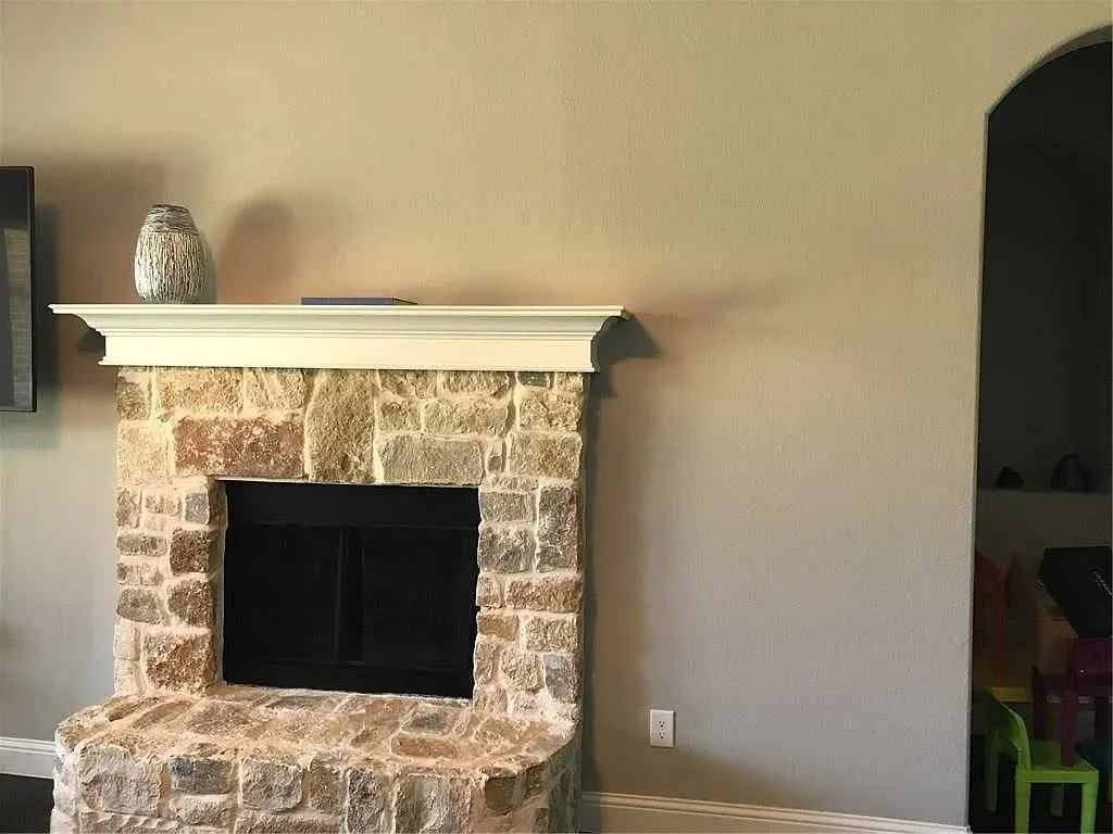 Single Family Residence For Rent in Parker County , 1616 Signature Drive, Weatherford, Texas 76087, 4 Bedroom, 4 Bathroom, 2 Garage spaces, 3,371 Sqft, built in 2015, mls#21273741, Real Estate Agent in Weatherford, Homes For Rent in Parker county, Homes For Rent in Weatherford, Realtor in Weatherford Texas, Real Estate Brokerage Independent Realty Texas, Luminita Cordes Realtor
