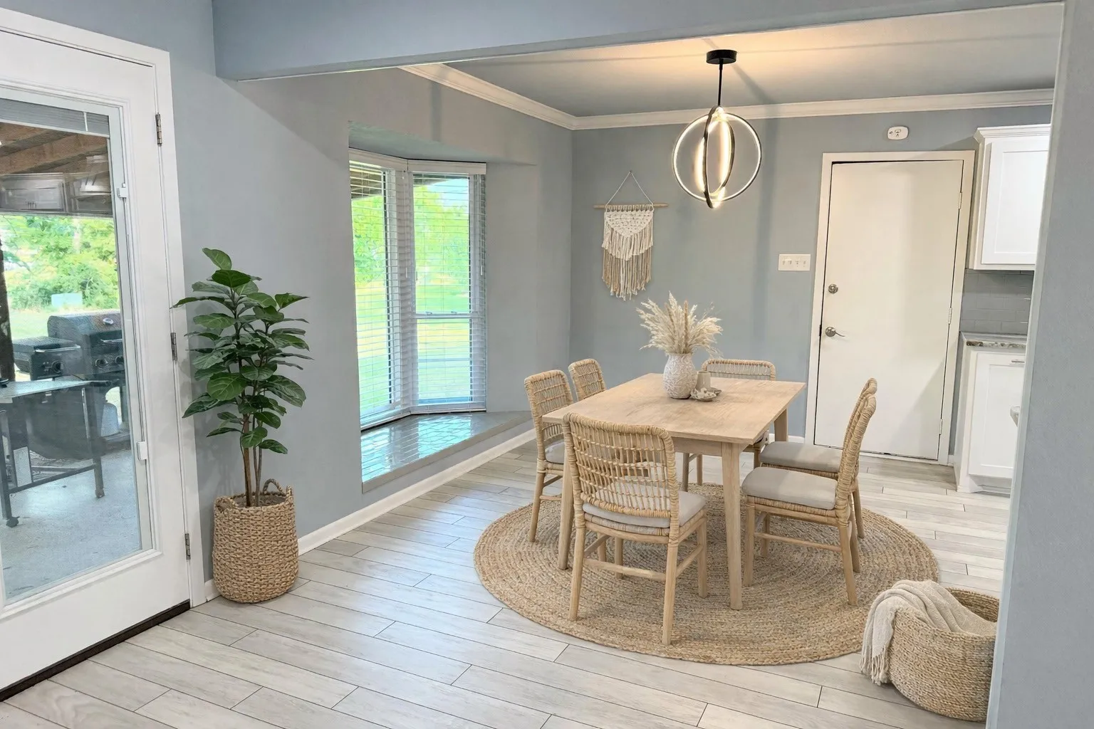Single Family Residence For Sale in Limestone County , 1111 Joel Street, Groesbeck, Texas 76642, 3 Bedrooms, 2 Bathrooms, 2 Garage spaces, 1,830 Sqft, built in 1981, Price $285,500, mls#21260660, Real Estate Agent in Groesbeck, Homes For Sale in Limestone county, Homes For Sale in Groesbeck, Realtor in Groesbeck Texas, Real Estate Brokerage Independent Realty Texas, Luminita Cordes Realtor