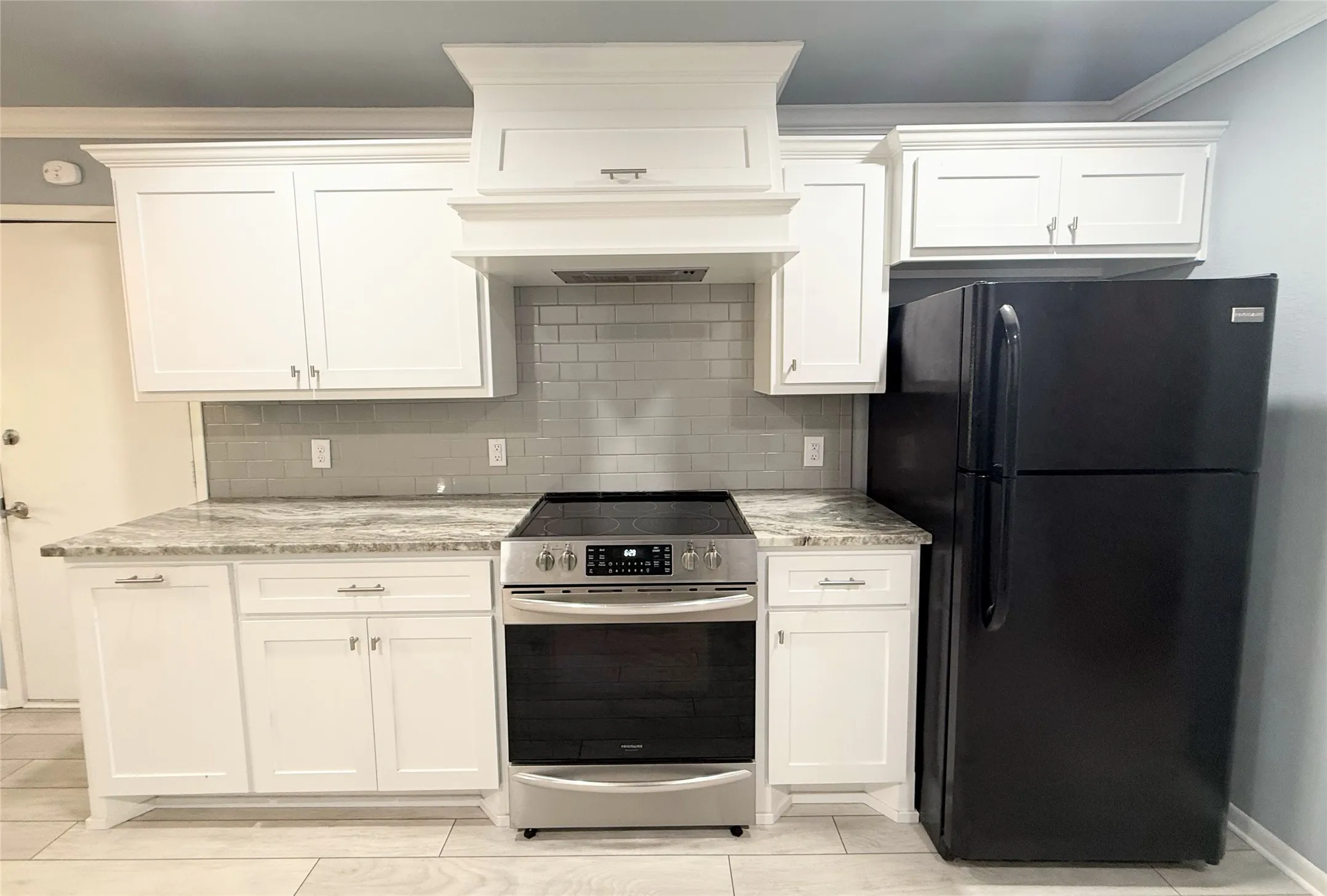 Single Family Residence For Sale in Limestone County , 1111 Joel Street, Groesbeck, Texas 76642, 3 Bedrooms, 2 Bathrooms, 2 Garage spaces, 1,830 Sqft, built in 1981, Price $285,500, mls#21260660, Real Estate Agent in Groesbeck, Homes For Sale in Limestone county, Homes For Sale in Groesbeck, Realtor in Groesbeck Texas, Real Estate Brokerage Independent Realty Texas, Luminita Cordes Realtor