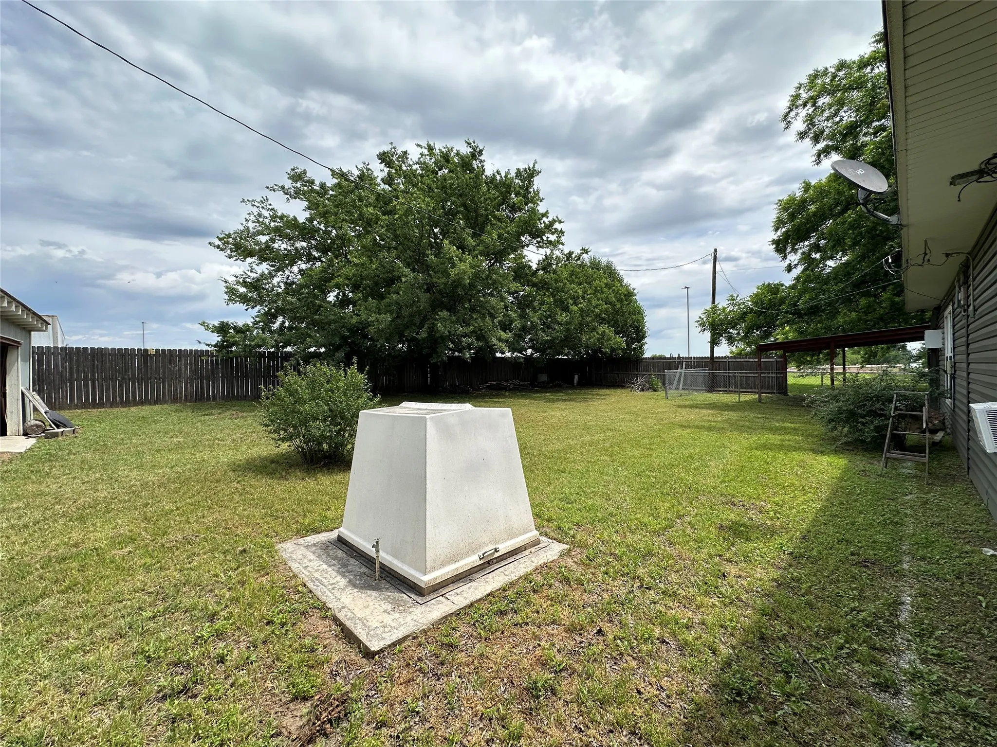 Single Family Residence For Sale in Comanche County , 7350 Highway 67 377N, Comanche, Texas 76442, 3 Bedroom, 2 Bathroom, Garage spaces, 1,460 Sqft, built in 1958, mls#21273777, Real Estate Agent in Comanche, Homes For Sale in Comanche county, Homes For Sale in Comanche, Realtor in Comanche Texas, Real Estate Brokerage Independent Realty Texas, Luminita Cordes Realtor