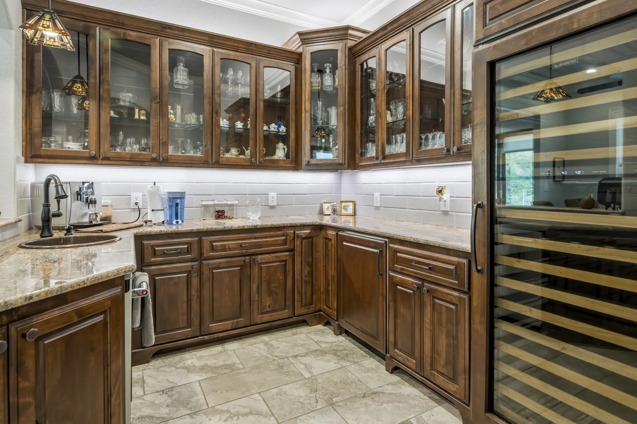 Single Family Residence For Sale in Wood County , 4354 S Fm 2869, Hawkins, Texas 75765, 3 Bedrooms, 4 Bathrooms, 3 Garage spaces, 4,940 Sqft, built in 2017, Price $1,190,000, mls#21273837, Real Estate Agent in Hawkins, Homes For Sale in Wood county, Homes For Sale in Hawkins, Realtor in Hawkins Texas, Real Estate Brokerage Independent Realty Texas, Luminita Cordes Realtor
