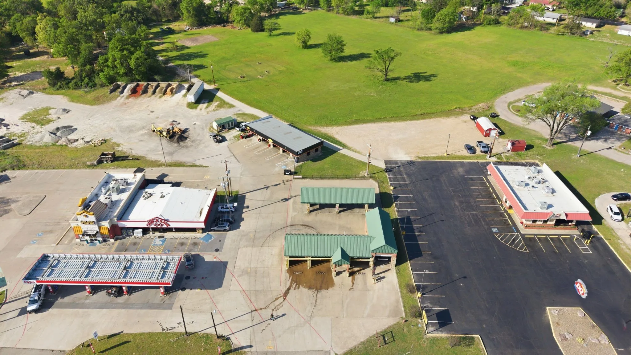 Business For Sale in Rains County , 315 W Lennon, Emory, Texas 75440, 0, 0, Garage spaces, 0 Sqft, built in 1986, mls#21273877, Real Estate Agent in Emory, Homes For Sale in Rains county, Homes For Sale in Emory, Realtor in Emory Texas, Real Estate Brokerage Independent Realty Texas, Luminita Cordes Realtor