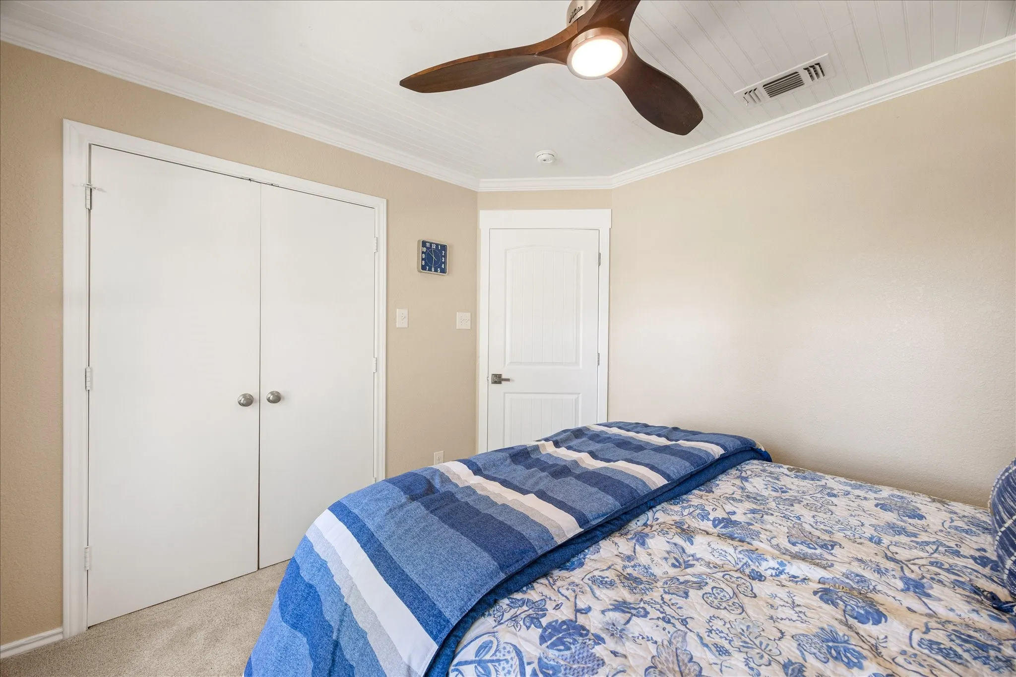 Single Family Residence For Sale in Hood County , 3818 Mambrino Highway, Granbury, Texas 76048, 4 Bedroom, 3 Bathroom, 2 Garage spaces, 2,387 Sqft, built in 1993, mls#21266056, Real Estate Agent in Granbury, Homes For Sale in Hood county, Homes For Sale in Granbury, Realtor in Granbury Texas, Real Estate Brokerage Independent Realty Texas, Luminita Cordes Realtor