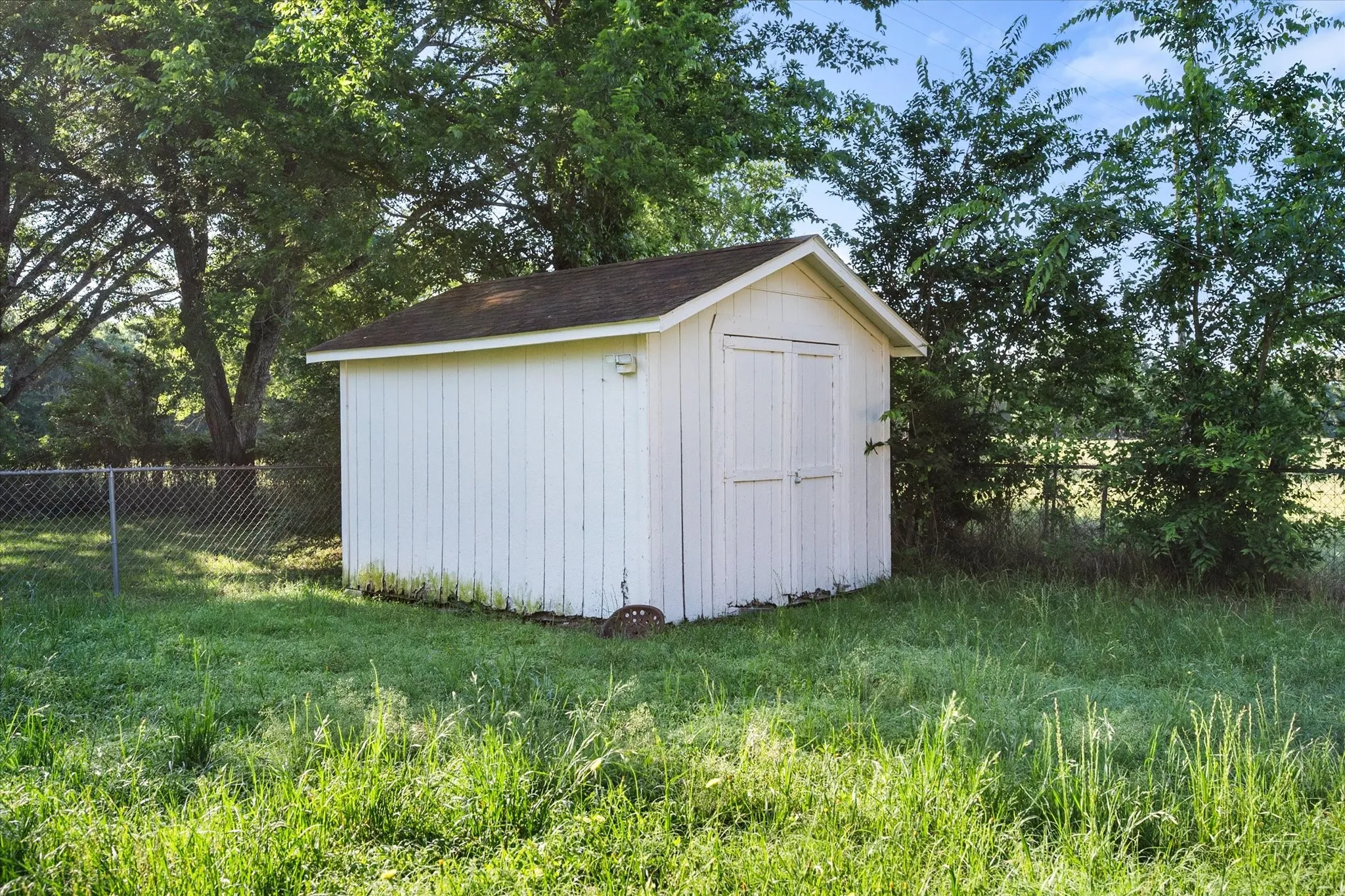 Single Family Residence For Sale in Freestone County , 824 Stardust Lane, Fairfield, Texas 75840, 3 Bedroom, 2 Bathroom, 2 Garage spaces, 1,717 Sqft, built in 1975, mls#21272225, Real Estate Agent in Fairfield, Homes For Sale in Freestone county, Homes For Sale in Fairfield, Realtor in Fairfield Texas, Real Estate Brokerage Independent Realty Texas, Luminita Cordes Realtor