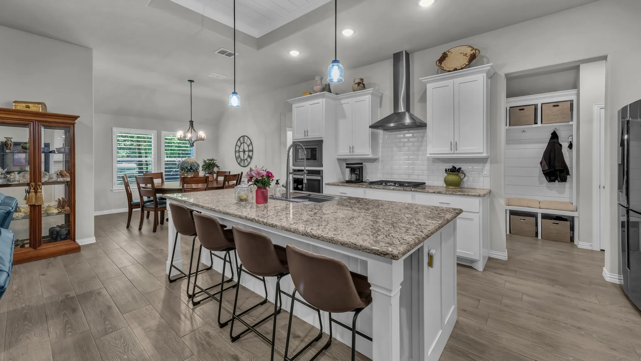 Single Family Residence For Sale in Parker County , 330 Timbers Circle, Poolville, Texas 76487, 4 Bedroom, 3 Bathroom, 2 Garage spaces, 2,459 Sqft, built in 2021, mls#21273288, Real Estate Agent in Poolville, Homes For Sale in Parker county, Homes For Sale in Poolville, Realtor in Poolville Texas, Real Estate Brokerage Independent Realty Texas, Luminita Cordes Realtor