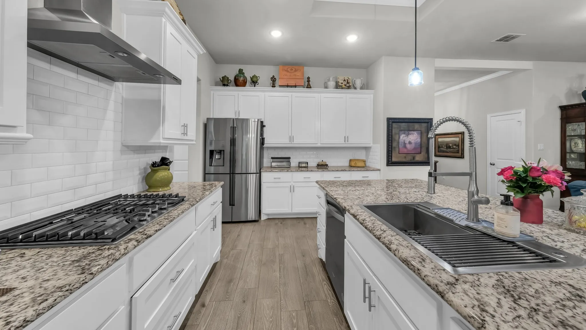Single Family Residence For Sale in Parker County , 330 Timbers Circle, Poolville, Texas 76487, 4 Bedroom, 3 Bathroom, 2 Garage spaces, 2,459 Sqft, built in 2021, mls#21273288, Real Estate Agent in Poolville, Homes For Sale in Parker county, Homes For Sale in Poolville, Realtor in Poolville Texas, Real Estate Brokerage Independent Realty Texas, Luminita Cordes Realtor