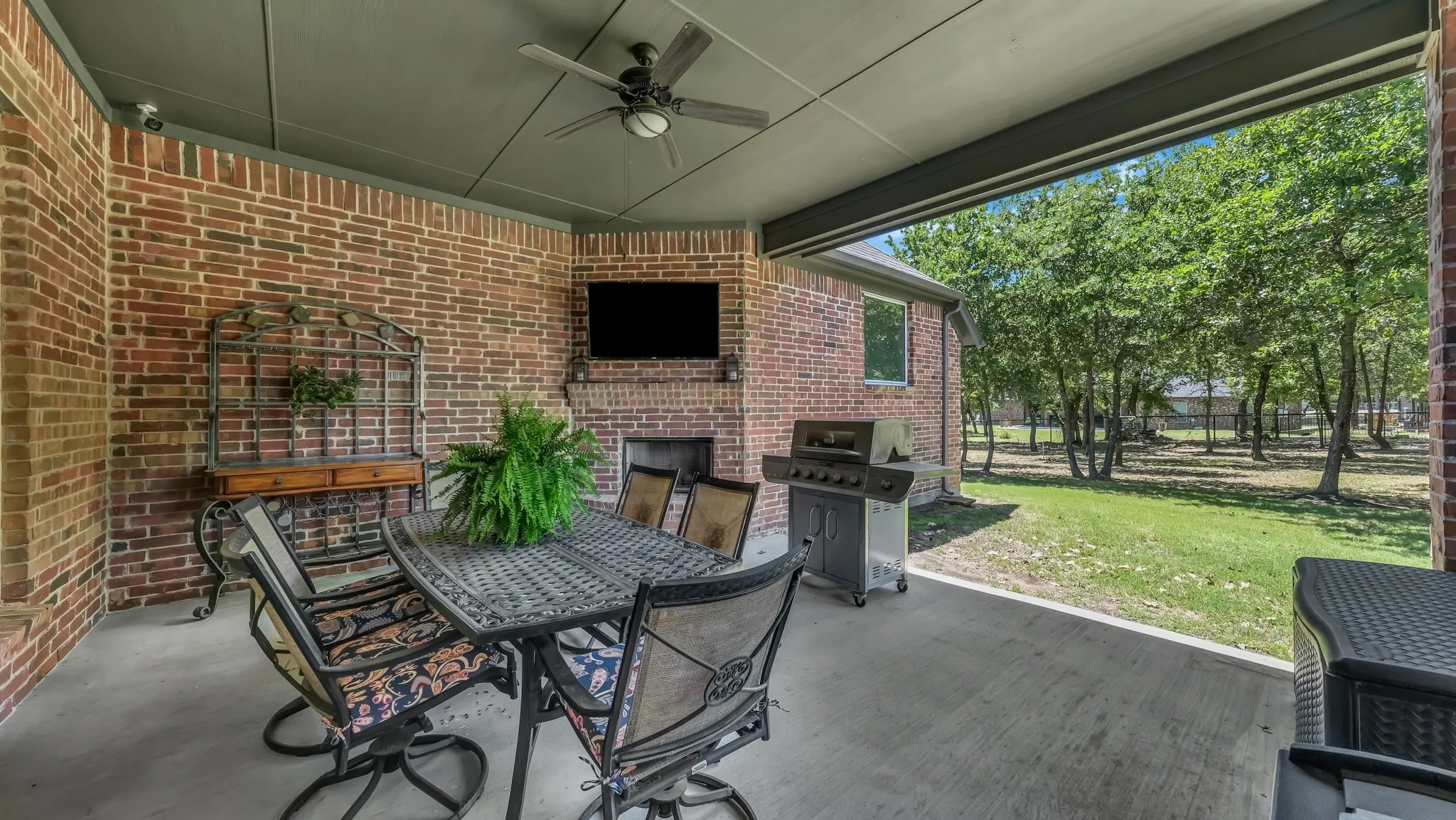 Single Family Residence For Sale in Parker County , 330 Timbers Circle, Poolville, Texas 76487, 4 Bedroom, 3 Bathroom, 2 Garage spaces, 2,459 Sqft, built in 2021, mls#21273288, Real Estate Agent in Poolville, Homes For Sale in Parker county, Homes For Sale in Poolville, Realtor in Poolville Texas, Real Estate Brokerage Independent Realty Texas, Luminita Cordes Realtor