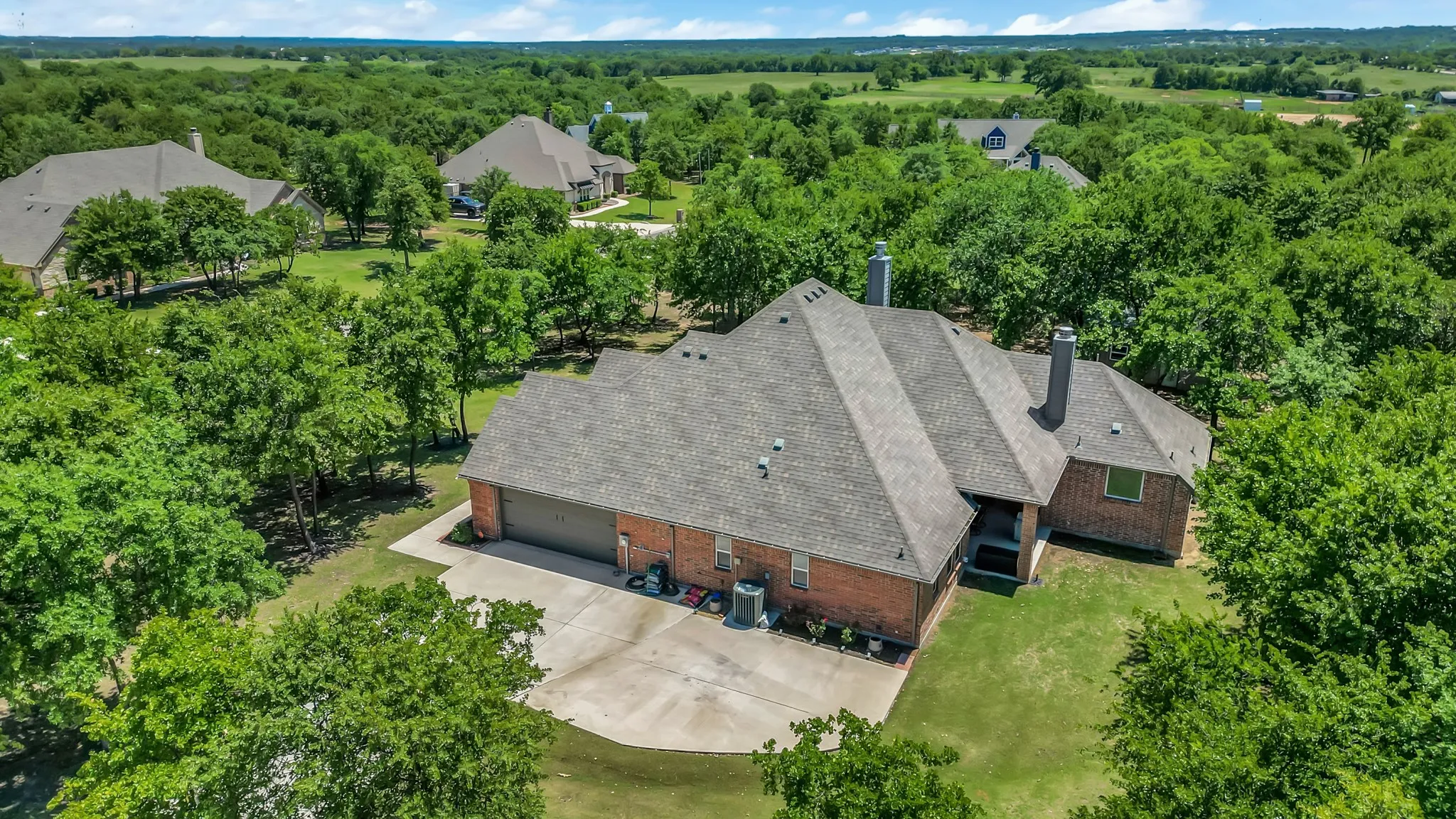 Single Family Residence For Sale in Parker County , 330 Timbers Circle, Poolville, Texas 76487, 4 Bedroom, 3 Bathroom, 2 Garage spaces, 2,459 Sqft, built in 2021, mls#21273288, Real Estate Agent in Poolville, Homes For Sale in Parker county, Homes For Sale in Poolville, Realtor in Poolville Texas, Real Estate Brokerage Independent Realty Texas, Luminita Cordes Realtor