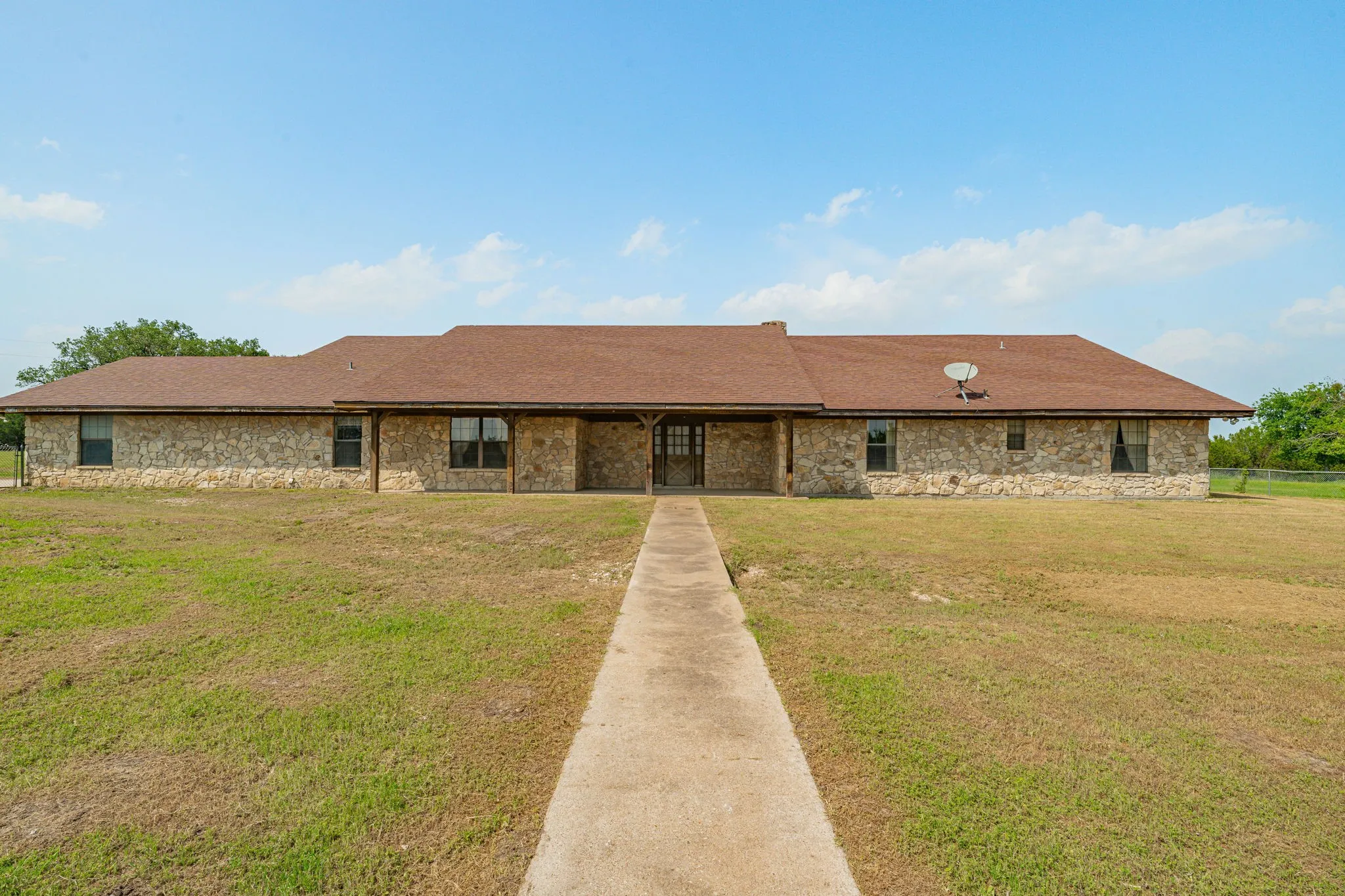 Unimproved Land For Sale in Bosque County , 5544 FM 927, Walnut Springs, Texas 76690, 0, 0, Garage spaces, 0 Sqft, built in 0, Price $3,412,500, mls#21268104, Real Estate Agent in Walnut Springs, Homes For Sale in Bosque county, Homes For Sale in Walnut Springs, Realtor in Walnut Springs Texas, Real Estate Brokerage Independent Realty Texas, Luminita Cordes Realtor