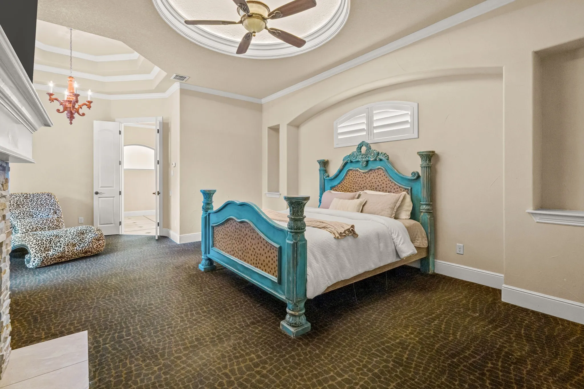 Single Family Residence For Sale in Tarrant County , 7809 Bella Flora Drive, Fort Worth, Texas 76126, 4 Bedroom, 4 Bathroom, 3 Garage spaces, 3,972 Sqft, built in 2015, Price $1,150,000, mls#21273816, Real Estate Agent in Fort Worth, Homes For Sale in Tarrant county, Homes For Sale in Fort Worth, Realtor in Fort Worth Texas, Real Estate Brokerage Independent Realty Texas, Luminita Cordes Realtor