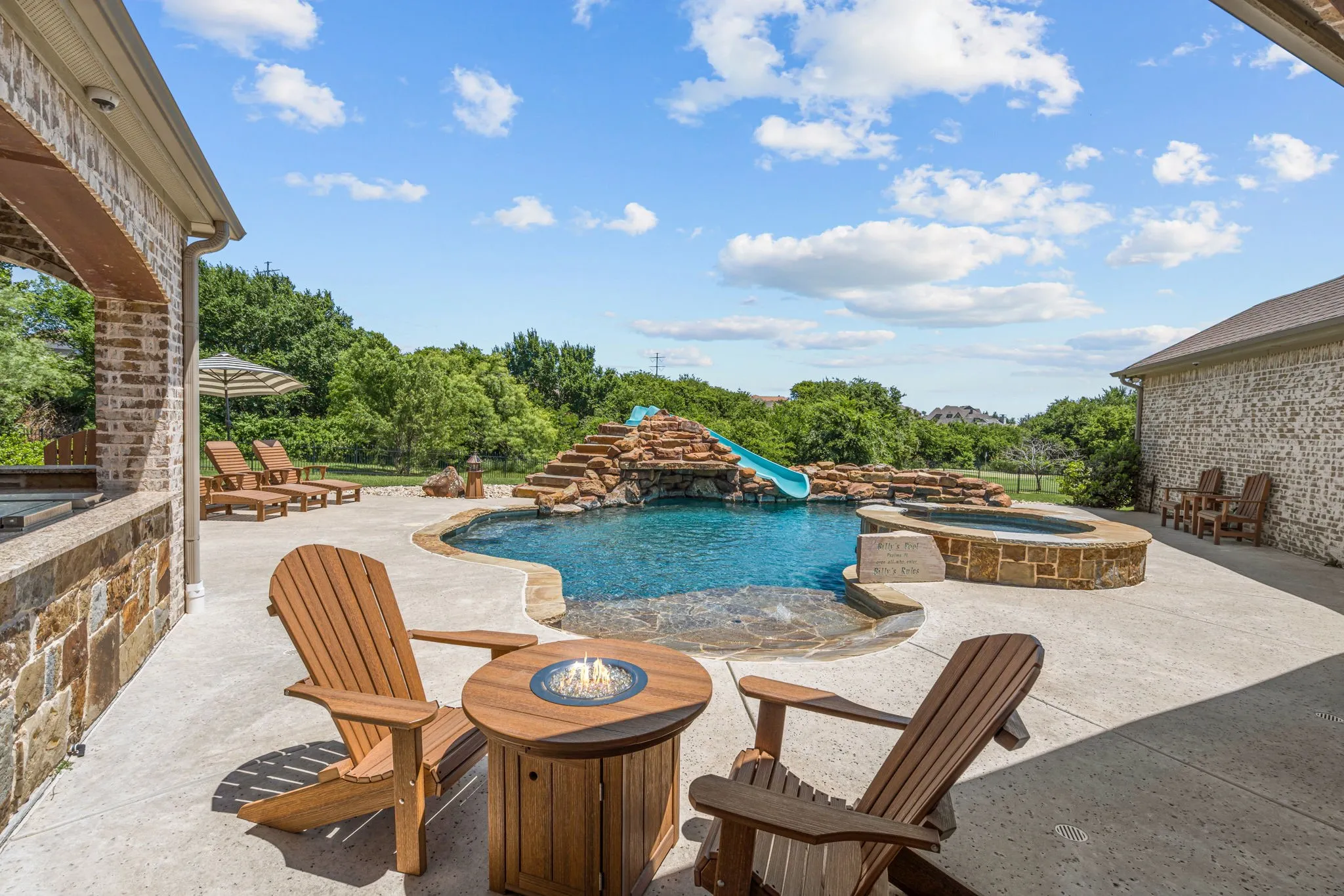 Single Family Residence For Sale in Tarrant County , 7809 Bella Flora Drive, Fort Worth, Texas 76126, 4 Bedroom, 4 Bathroom, 3 Garage spaces, 3,972 Sqft, built in 2015, Price $1,150,000, mls#21273816, Real Estate Agent in Fort Worth, Homes For Sale in Tarrant county, Homes For Sale in Fort Worth, Realtor in Fort Worth Texas, Real Estate Brokerage Independent Realty Texas, Luminita Cordes Realtor