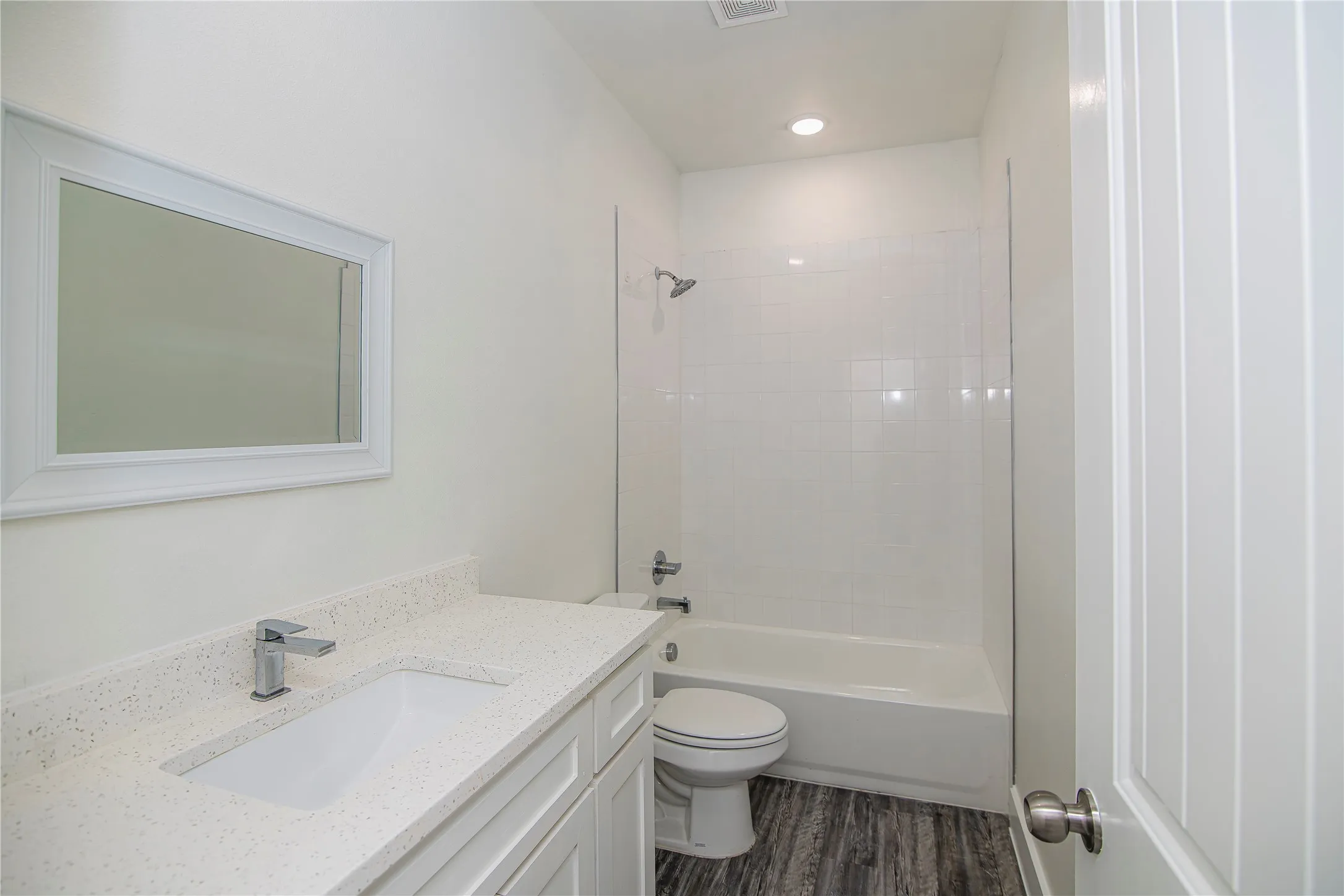 Single Family Residence For Sale in Hopkins County , 500 Como, Sulphur Springs, Texas 75482, 3 Bedroom, 2 Bathroom, Garage spaces, 1,242 Sqft, built in 2023, mls#21268489, Real Estate Agent in Sulphur Springs, Homes For Sale in Hopkins county, Homes For Sale in Sulphur Springs, Realtor in Sulphur Springs Texas, Real Estate Brokerage Independent Realty Texas, Luminita Cordes Realtor