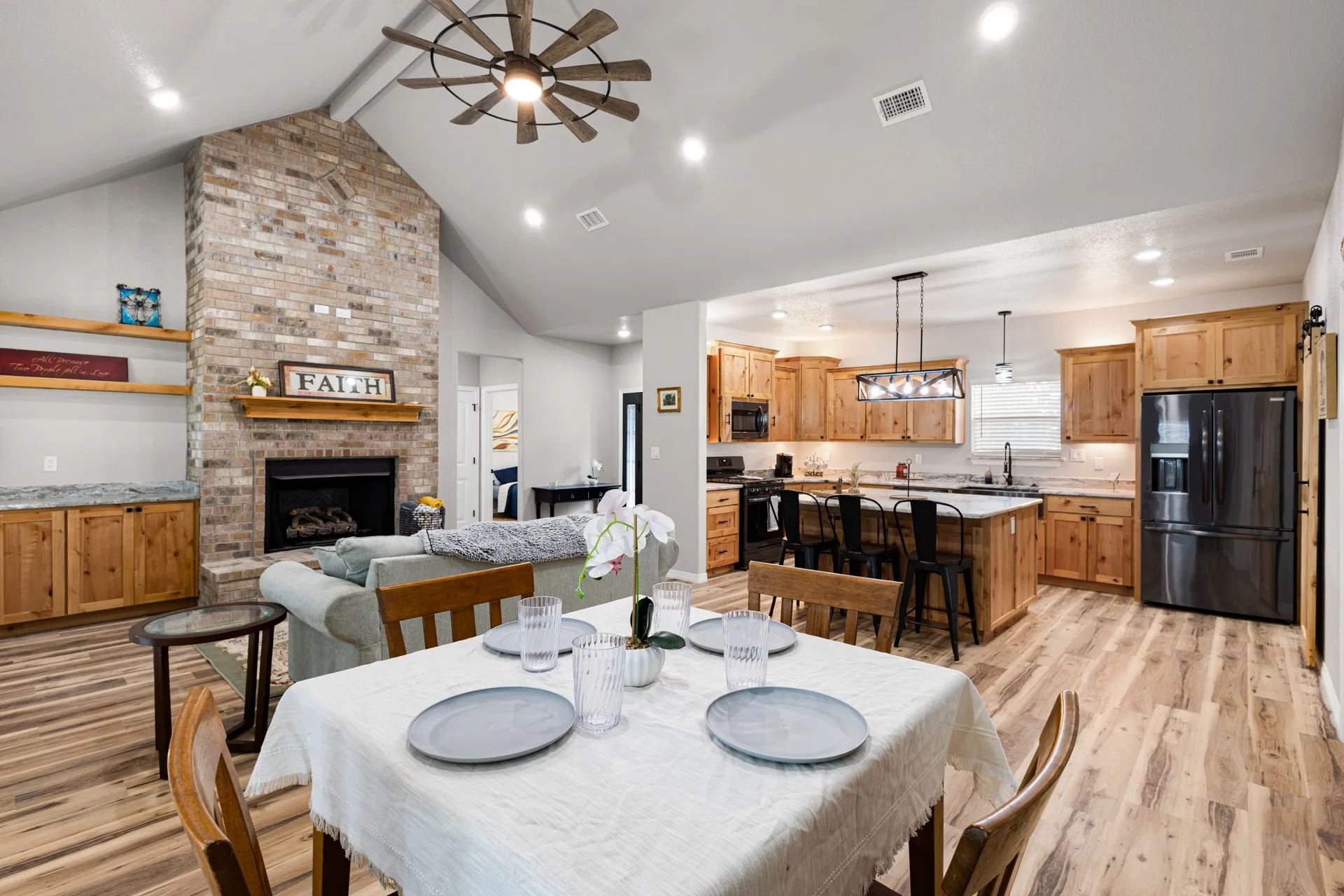 Single Family Residence For Sale in Montague County , 1446 Faulkner Road, Sunset, Texas 76270, 3 Bedroom, 2 Bathroom, 2 Garage spaces, 1,592 Sqft, built in 2026, mls#21273965, Real Estate Agent in Sunset, Homes For Sale in Montague county, Homes For Sale in Sunset, Realtor in Sunset Texas, Real Estate Brokerage Independent Realty Texas, Luminita Cordes Realtor