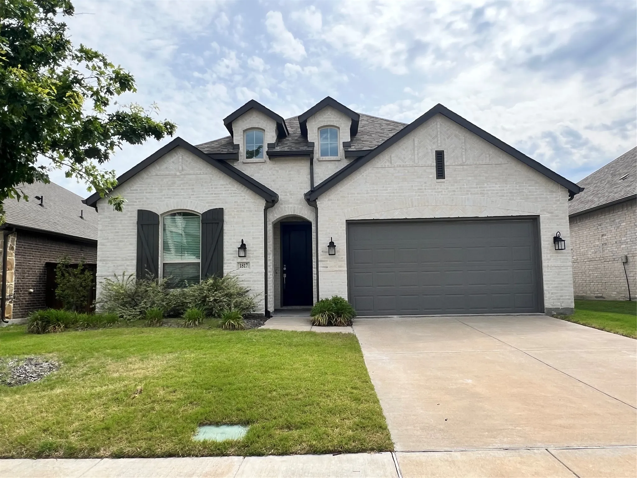 Single Family Residence For Rent in Kaufman County , 1817 Lockhart Drive, Forney, Texas 75126, 4 Bedroom, 3 Bathroom, 2 Garage spaces, 2,331 Sqft, built in 2021, mls#21273859, Real Estate Agent in Forney, Homes For Rent in Kaufman county, Homes For Rent in Forney, Realtor in Forney Texas, Real Estate Brokerage Independent Realty Texas, Luminita Cordes Realtor