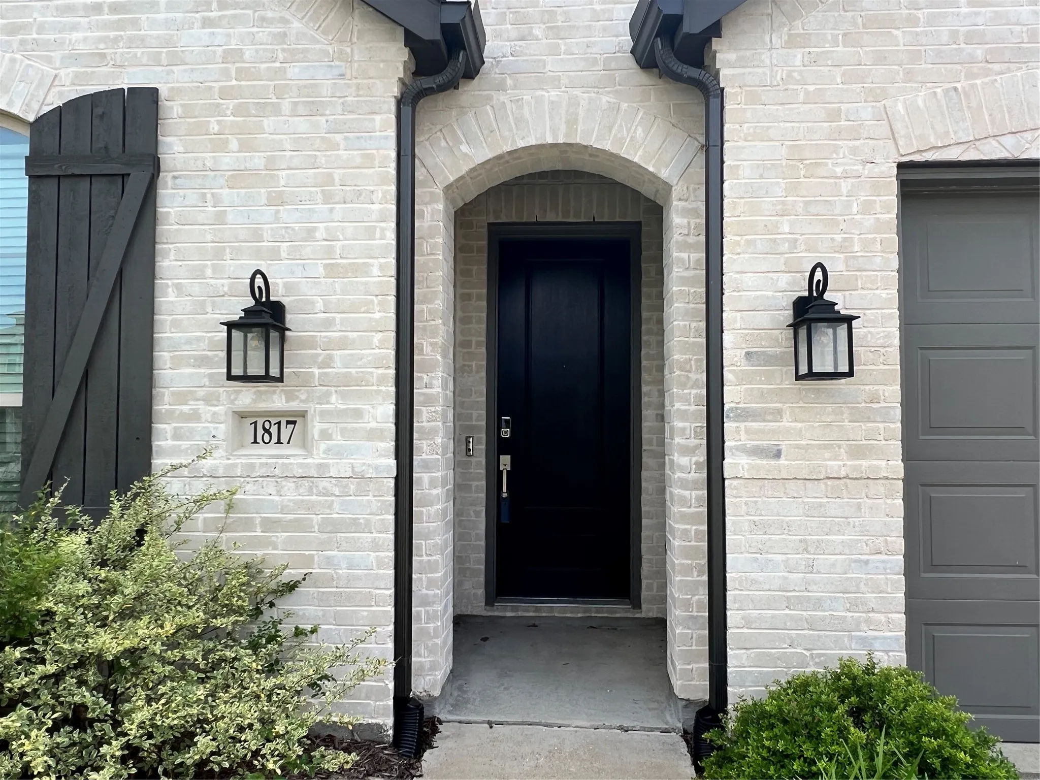 Single Family Residence For Rent in Kaufman County , 1817 Lockhart Drive, Forney, Texas 75126, 4 Bedroom, 3 Bathroom, 2 Garage spaces, 2,331 Sqft, built in 2021, mls#21273859, Real Estate Agent in Forney, Homes For Rent in Kaufman county, Homes For Rent in Forney, Realtor in Forney Texas, Real Estate Brokerage Independent Realty Texas, Luminita Cordes Realtor