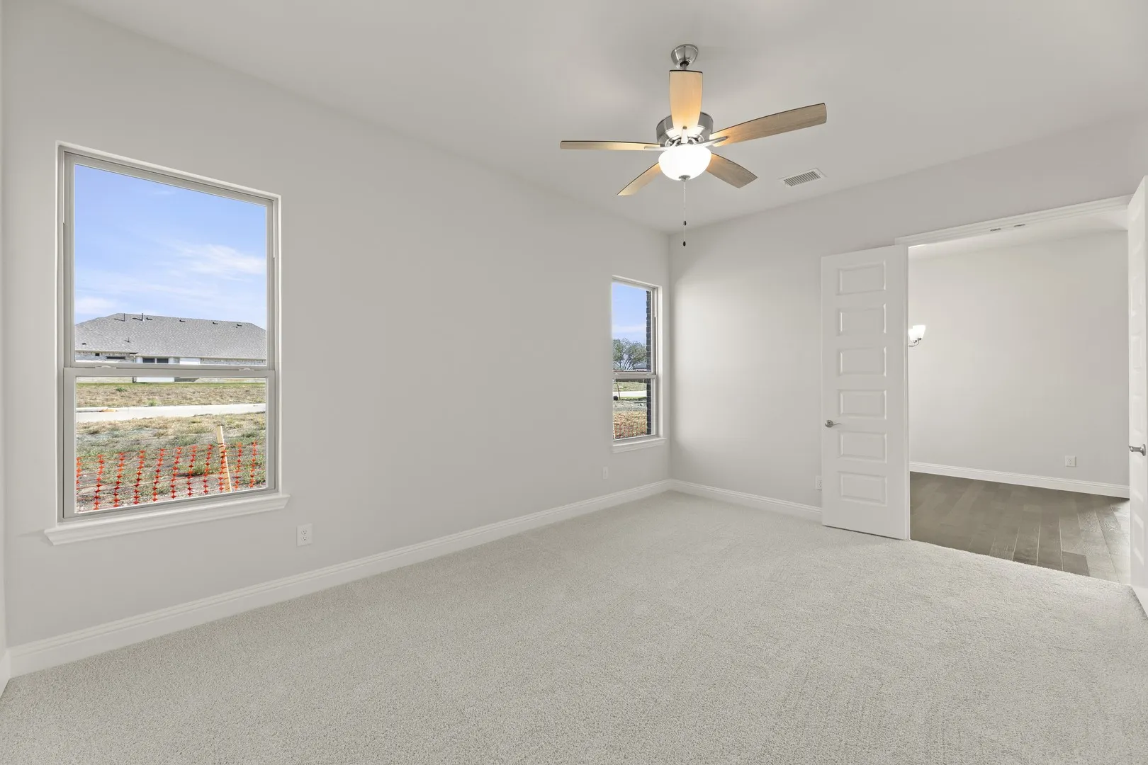 Single Family Residence For Sale in Grayson County , 707 Brazos Drive, Van Alstyne, Texas 75495, 4 Bedroom, 3 Bathroom, 2 Garage spaces, 2,718 Sqft, built in 2025, mls#21273988, Real Estate Agent in Van Alstyne, Homes For Sale in Grayson county, Homes For Sale in Van Alstyne, Realtor in Van Alstyne Texas, Real Estate Brokerage Independent Realty Texas, Luminita Cordes Realtor