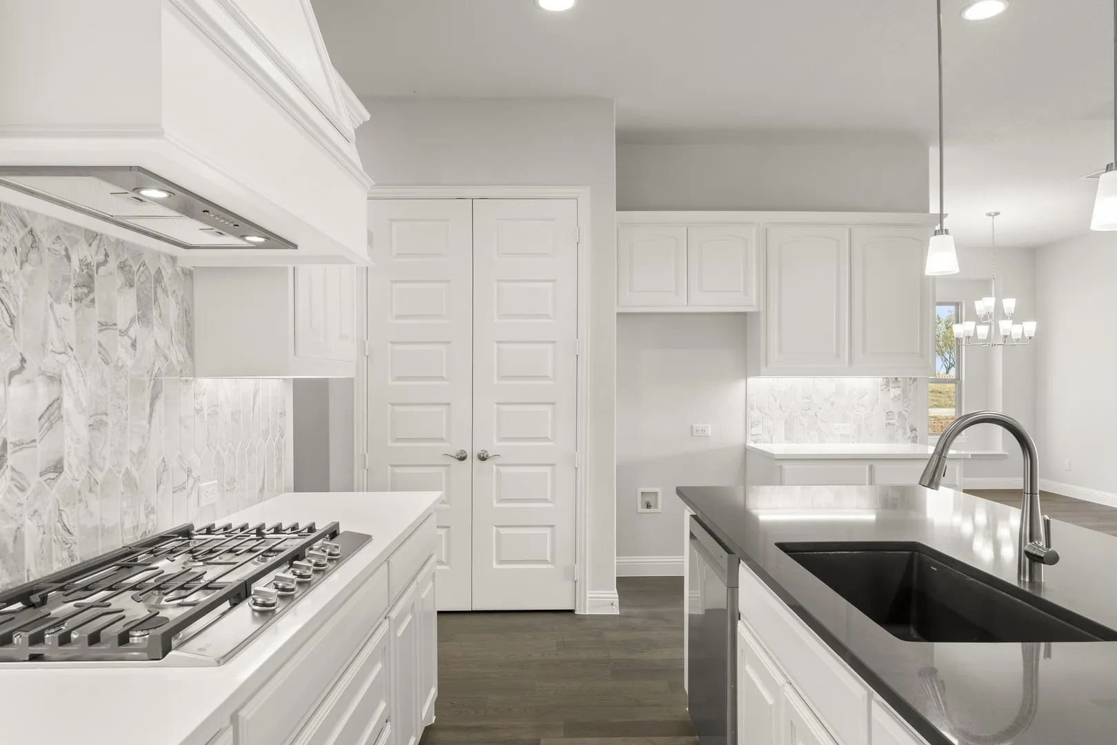 Single Family Residence For Sale in Grayson County , 707 Brazos Drive, Van Alstyne, Texas 75495, 4 Bedroom, 3 Bathroom, 2 Garage spaces, 2,718 Sqft, built in 2025, mls#21273988, Real Estate Agent in Van Alstyne, Homes For Sale in Grayson county, Homes For Sale in Van Alstyne, Realtor in Van Alstyne Texas, Real Estate Brokerage Independent Realty Texas, Luminita Cordes Realtor