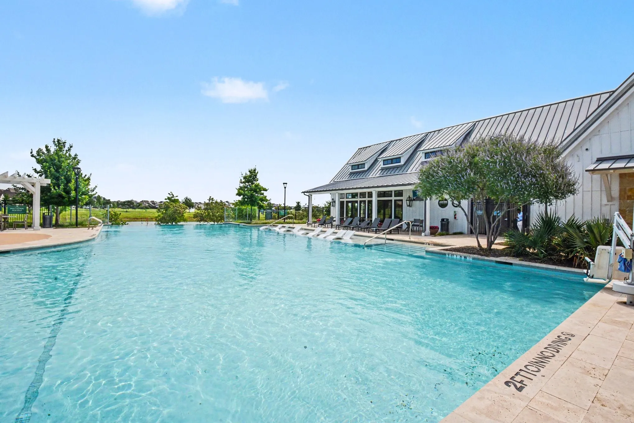 Single Family Residence For Sale in Denton County , 1425 Eclipse Road, Aubrey, Texas 76227, 3 Bedroom, 2 Bathroom, 2 Garage spaces, 1,884 Sqft, built in 2020, mls#21263426, Real Estate Agent in Aubrey, Homes For Sale in Denton county, Homes For Sale in Aubrey, Realtor in Aubrey Texas, Real Estate Brokerage Independent Realty Texas, Luminita Cordes Realtor