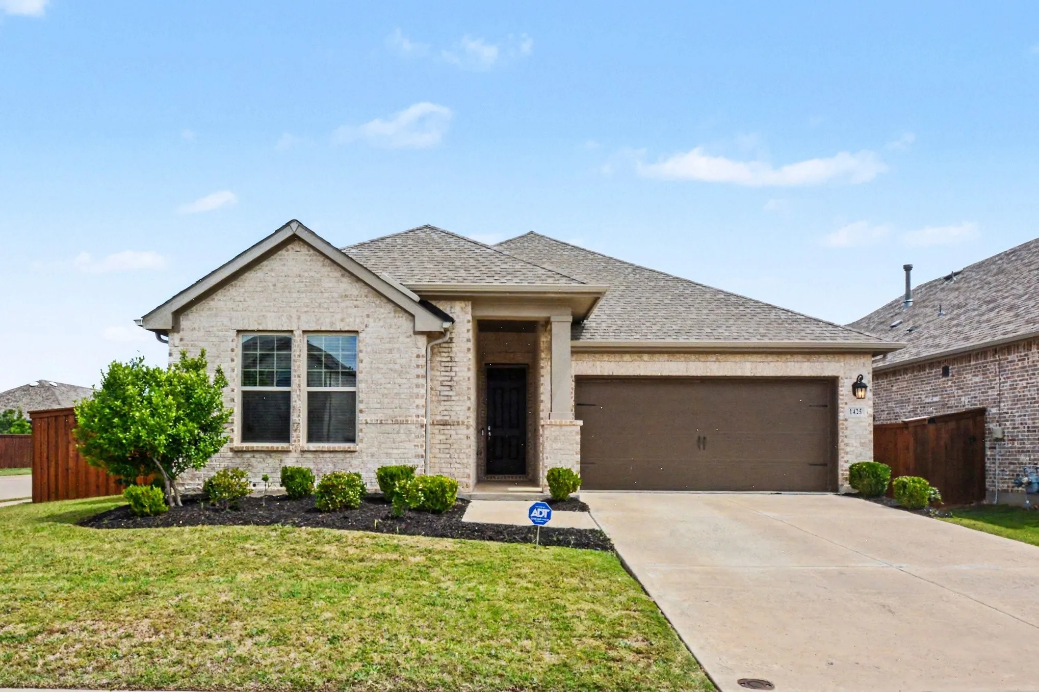 Single Family Residence For Sale in Denton County , 1425 Eclipse Road, Aubrey, Texas 76227, 3 Bedroom, 2 Bathroom, 2 Garage spaces, 1,884 Sqft, built in 2020, mls#21263426, Real Estate Agent in Aubrey, Homes For Sale in Denton county, Homes For Sale in Aubrey, Realtor in Aubrey Texas, Real Estate Brokerage Independent Realty Texas, Luminita Cordes Realtor