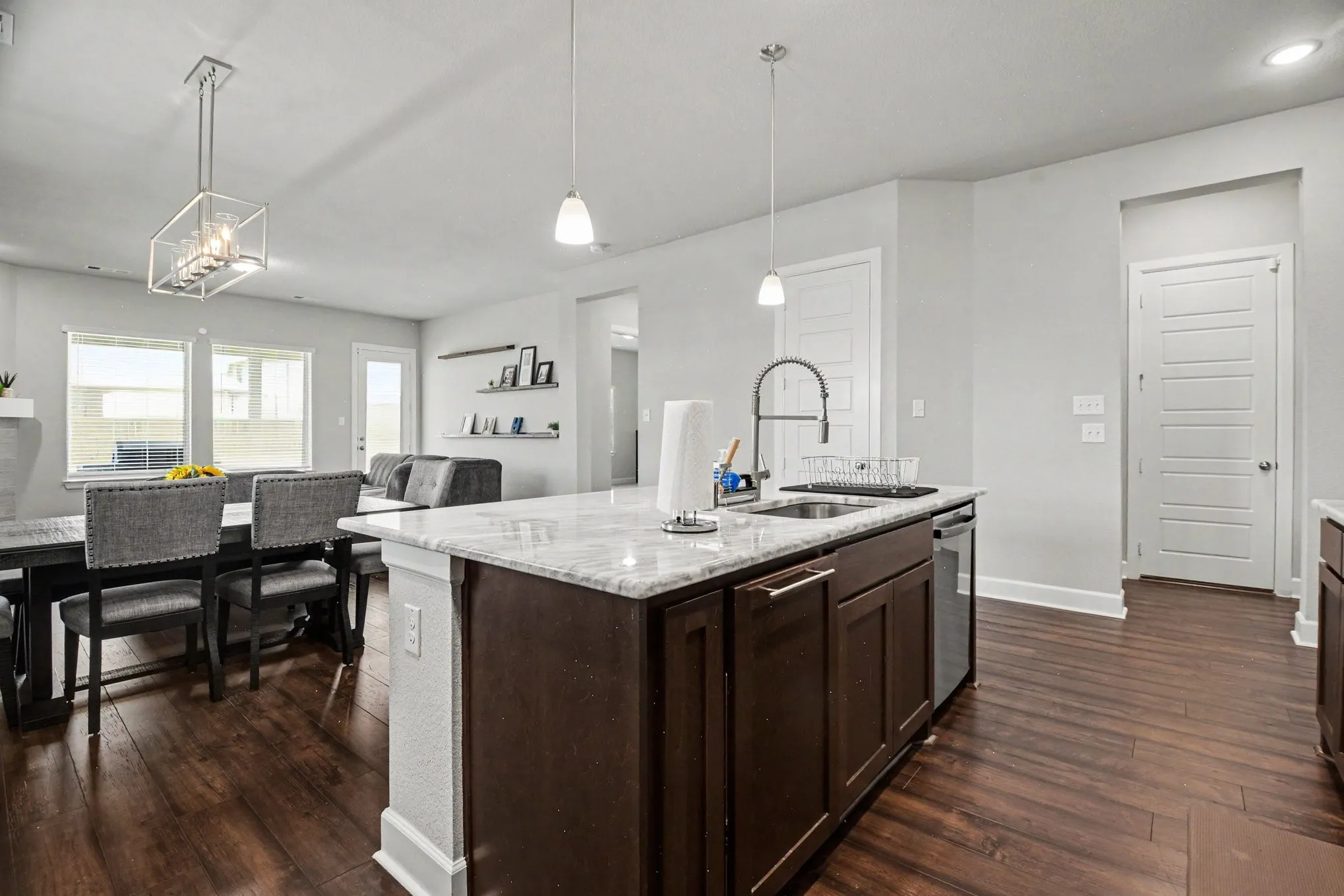 Single Family Residence For Sale in Denton County , 1425 Eclipse Road, Aubrey, Texas 76227, 3 Bedroom, 2 Bathroom, 2 Garage spaces, 1,884 Sqft, built in 2020, mls#21263426, Real Estate Agent in Aubrey, Homes For Sale in Denton county, Homes For Sale in Aubrey, Realtor in Aubrey Texas, Real Estate Brokerage Independent Realty Texas, Luminita Cordes Realtor