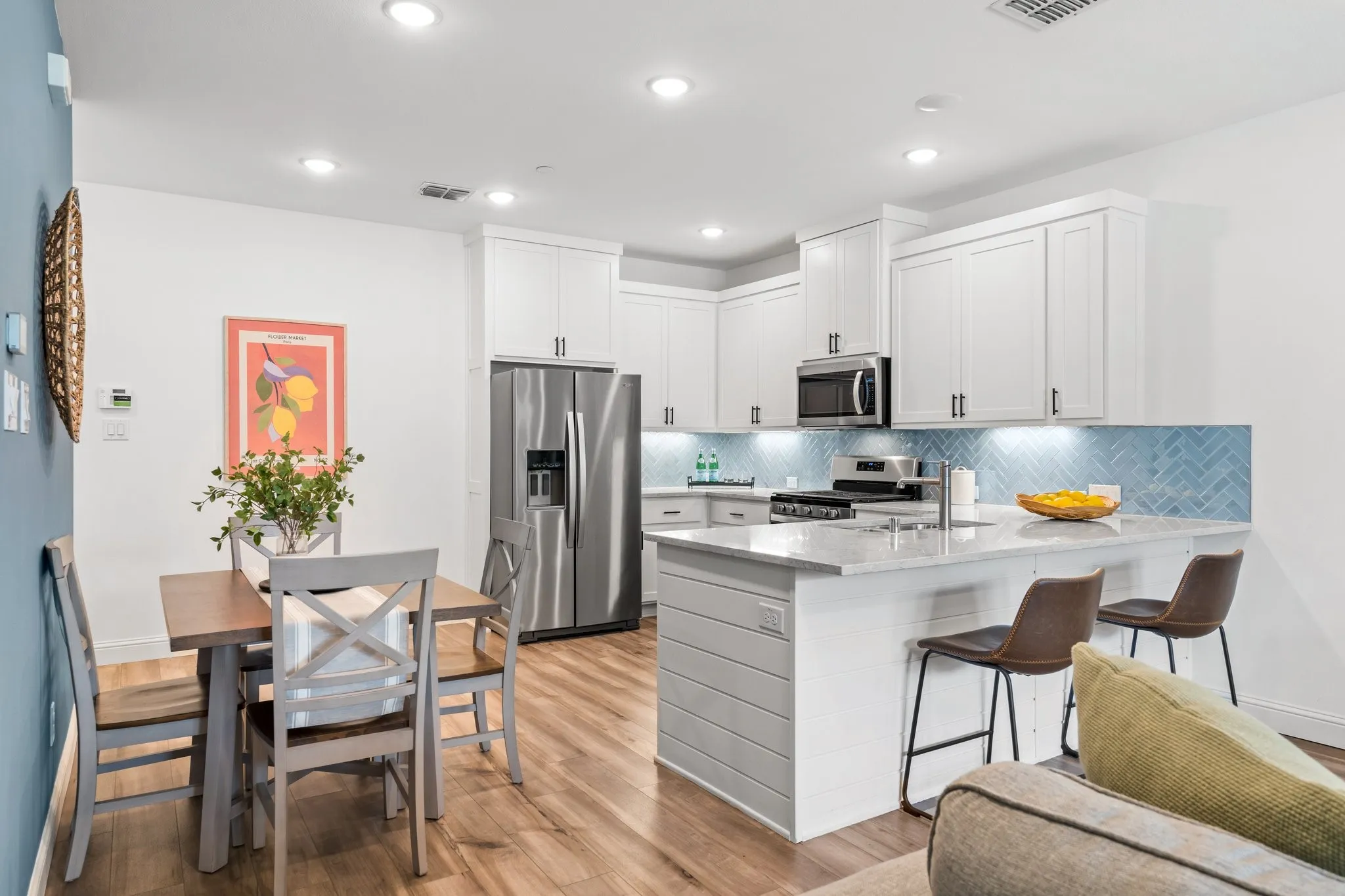 Townhouse For Rent in Dallas County , 2529 Barnwood Lane, Garland, Texas 75042, 3 Bedroom, 3 Bathroom, 2 Garage spaces, 1,658 Sqft, built in 2020, mls#21273729, Real Estate Agent in Garland, Homes For Rent in Dallas county, Homes For Rent in Garland, Realtor in Garland Texas, Real Estate Brokerage Independent Realty Texas, Luminita Cordes Realtor