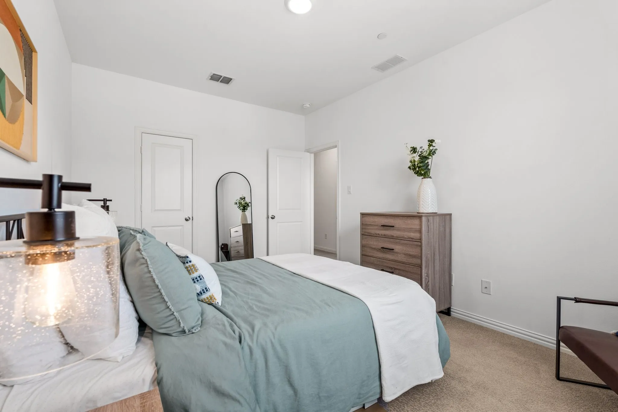 Townhouse For Rent in Dallas County , 2529 Barnwood Lane, Garland, Texas 75042, 3 Bedroom, 3 Bathroom, 2 Garage spaces, 1,658 Sqft, built in 2020, mls#21273729, Real Estate Agent in Garland, Homes For Rent in Dallas county, Homes For Rent in Garland, Realtor in Garland Texas, Real Estate Brokerage Independent Realty Texas, Luminita Cordes Realtor