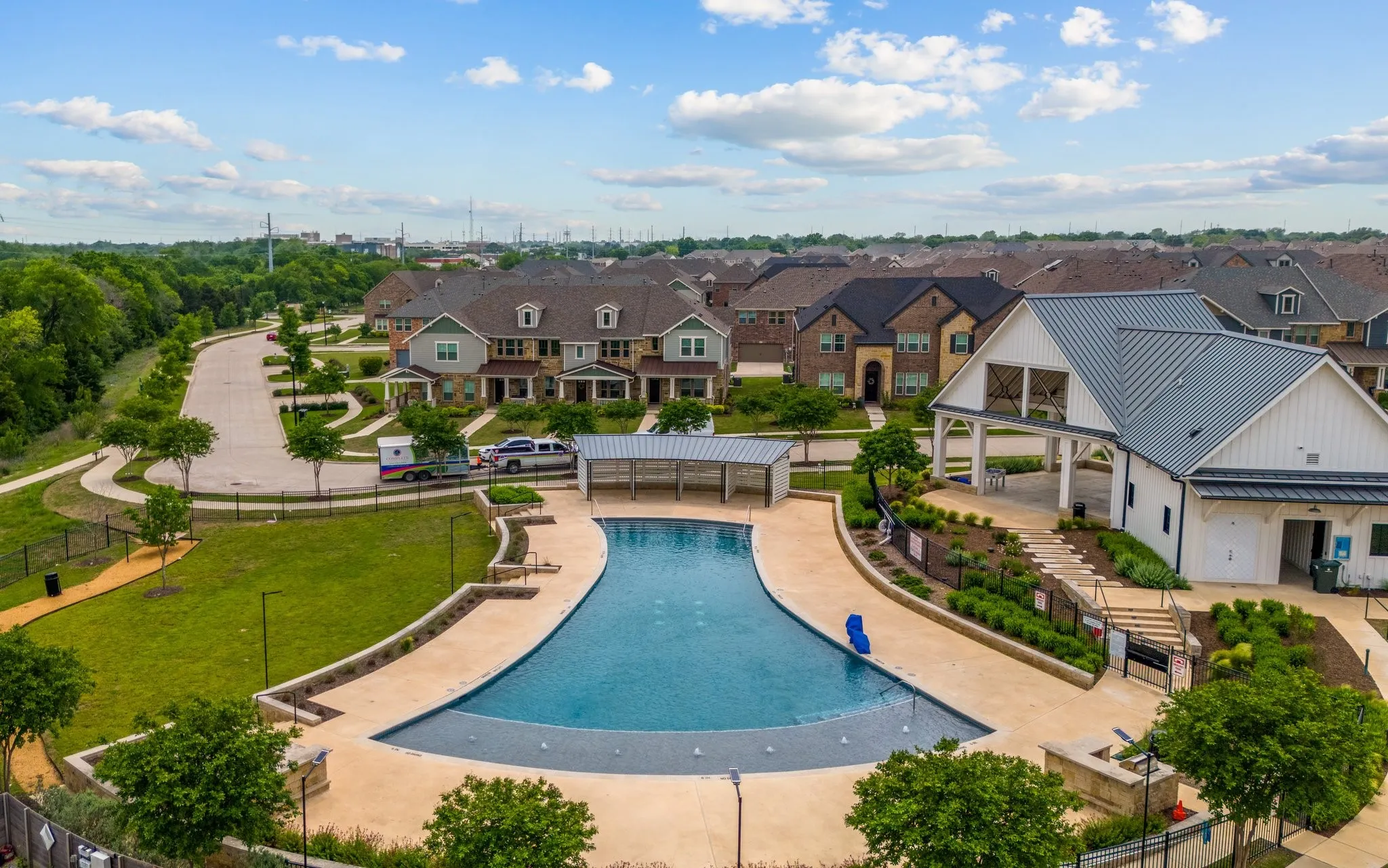 Townhouse For Rent in Dallas County , 2529 Barnwood Lane, Garland, Texas 75042, 3 Bedroom, 3 Bathroom, 2 Garage spaces, 1,658 Sqft, built in 2020, mls#21273729, Real Estate Agent in Garland, Homes For Rent in Dallas county, Homes For Rent in Garland, Realtor in Garland Texas, Real Estate Brokerage Independent Realty Texas, Luminita Cordes Realtor