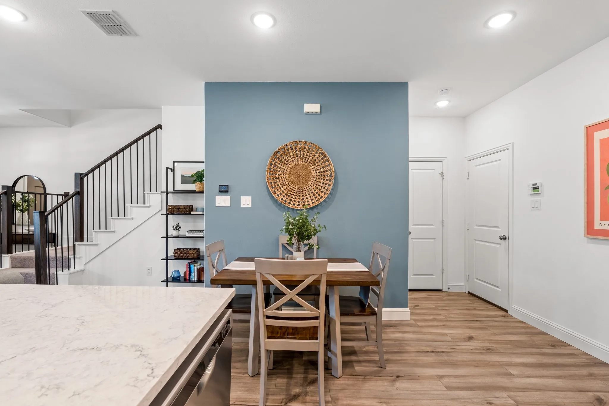 Townhouse For Rent in Dallas County , 2529 Barnwood Lane, Garland, Texas 75042, 3 Bedroom, 3 Bathroom, 2 Garage spaces, 1,658 Sqft, built in 2020, mls#21273729, Real Estate Agent in Garland, Homes For Rent in Dallas county, Homes For Rent in Garland, Realtor in Garland Texas, Real Estate Brokerage Independent Realty Texas, Luminita Cordes Realtor