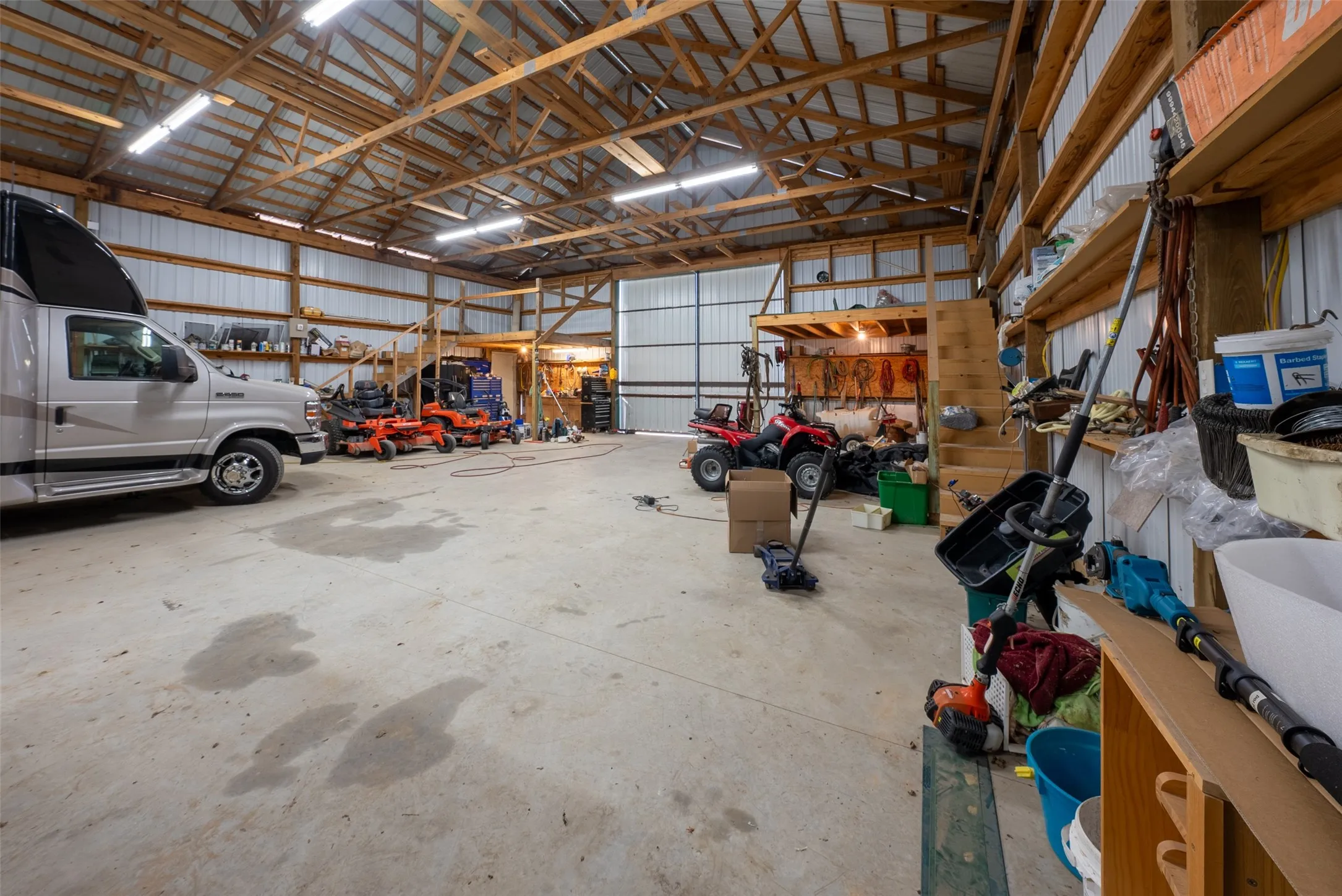 Farm For Sale in Van Zandt County , 1423 Fm 1653, Ben Wheeler, Texas 75754, 2 Bedrooms, 2 Bathrooms, Garage spaces, 1,440 Sqft, built in 2019, Price $2,349,500, mls#21274029, Real Estate Agent in Ben Wheeler, Homes For Sale in Van Zandt county, Homes For Sale in Ben Wheeler, Realtor in Ben Wheeler Texas, Real Estate Brokerage Independent Realty Texas, Luminita Cordes Realtor
