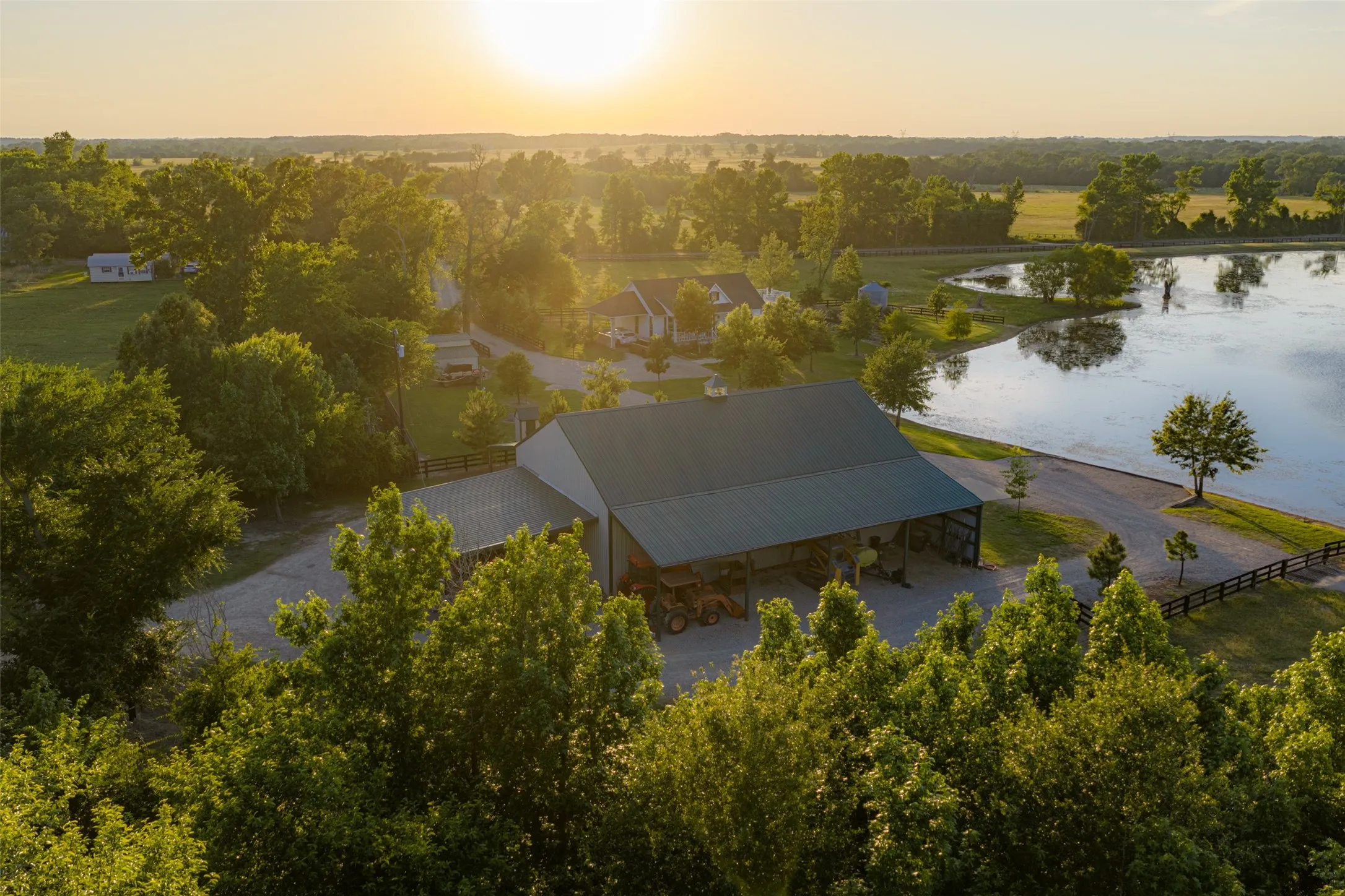 Farm For Sale in Van Zandt County , 1423 Fm 1653, Ben Wheeler, Texas 75754, 2 Bedrooms, 2 Bathrooms, Garage spaces, 1,440 Sqft, built in 2019, Price $2,349,500, mls#21274029, Real Estate Agent in Ben Wheeler, Homes For Sale in Van Zandt county, Homes For Sale in Ben Wheeler, Realtor in Ben Wheeler Texas, Real Estate Brokerage Independent Realty Texas, Luminita Cordes Realtor