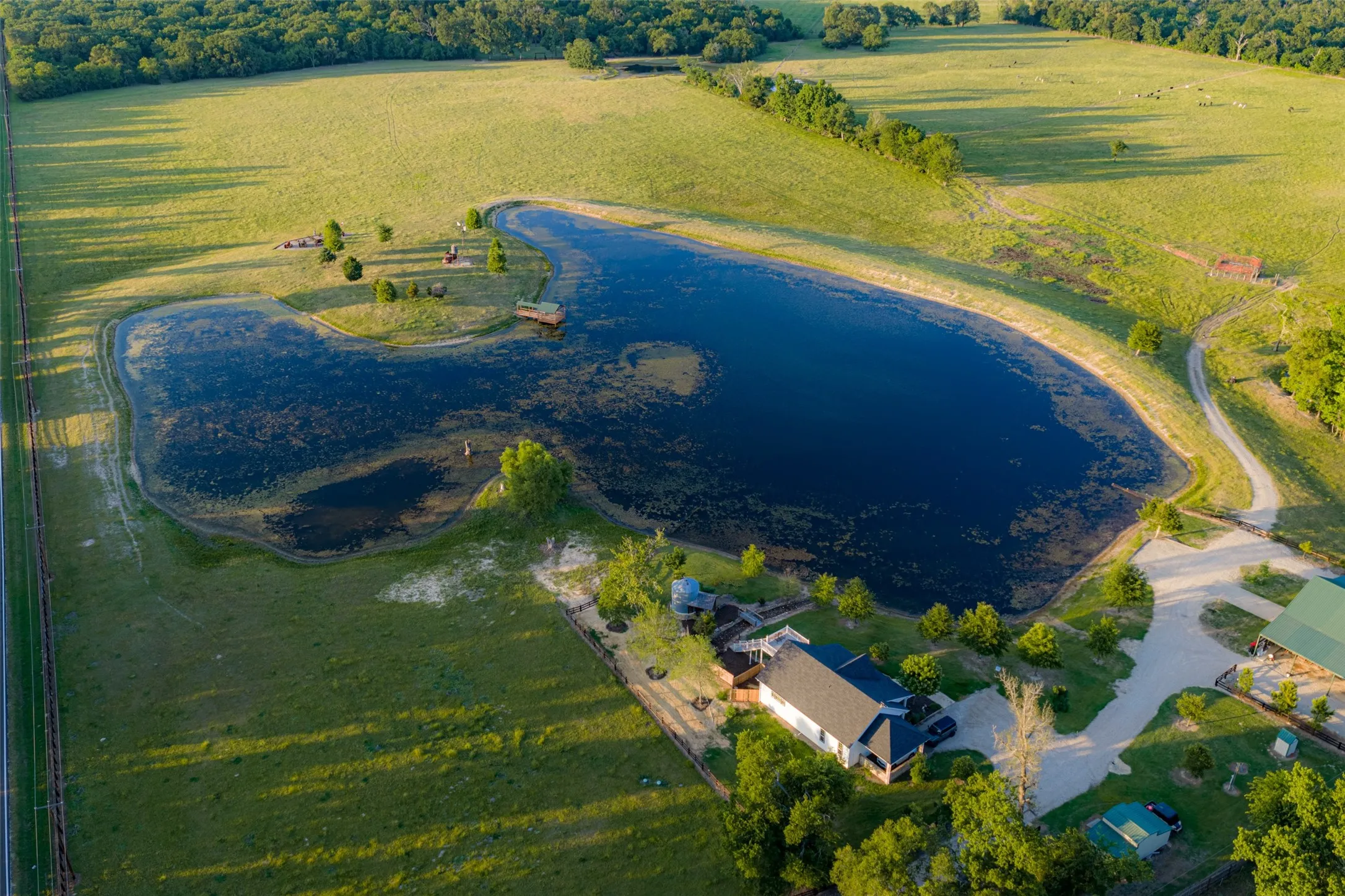 Farm For Sale in Van Zandt County , 1423 Fm 1653, Ben Wheeler, Texas 75754, 2 Bedrooms, 2 Bathrooms, Garage spaces, 1,440 Sqft, built in 2019, Price $2,349,500, mls#21274029, Real Estate Agent in Ben Wheeler, Homes For Sale in Van Zandt county, Homes For Sale in Ben Wheeler, Realtor in Ben Wheeler Texas, Real Estate Brokerage Independent Realty Texas, Luminita Cordes Realtor
