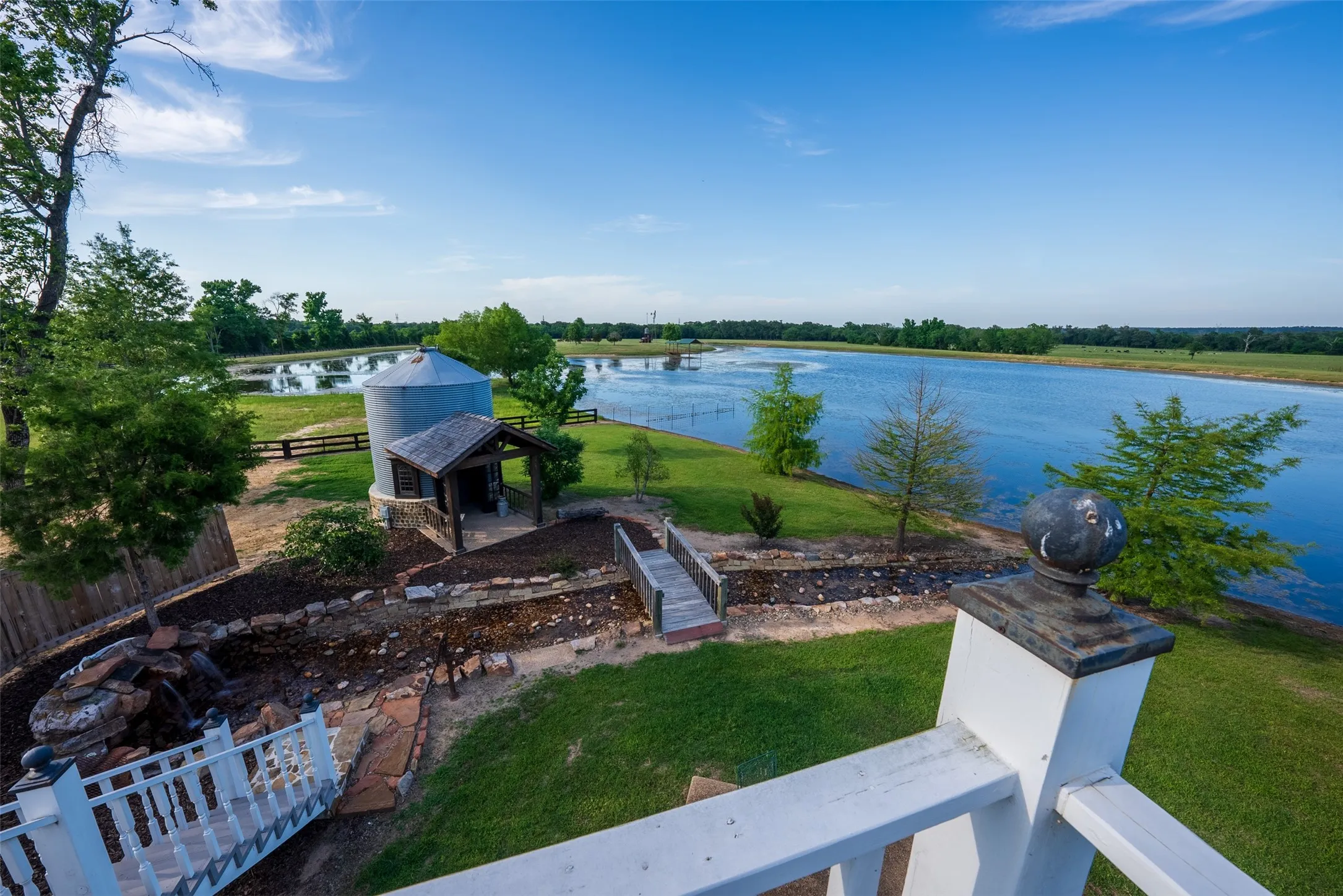 Farm For Sale in Van Zandt County , 1423 Fm 1653, Ben Wheeler, Texas 75754, 2 Bedrooms, 2 Bathrooms, Garage spaces, 1,440 Sqft, built in 2019, Price $2,349,500, mls#21274029, Real Estate Agent in Ben Wheeler, Homes For Sale in Van Zandt county, Homes For Sale in Ben Wheeler, Realtor in Ben Wheeler Texas, Real Estate Brokerage Independent Realty Texas, Luminita Cordes Realtor