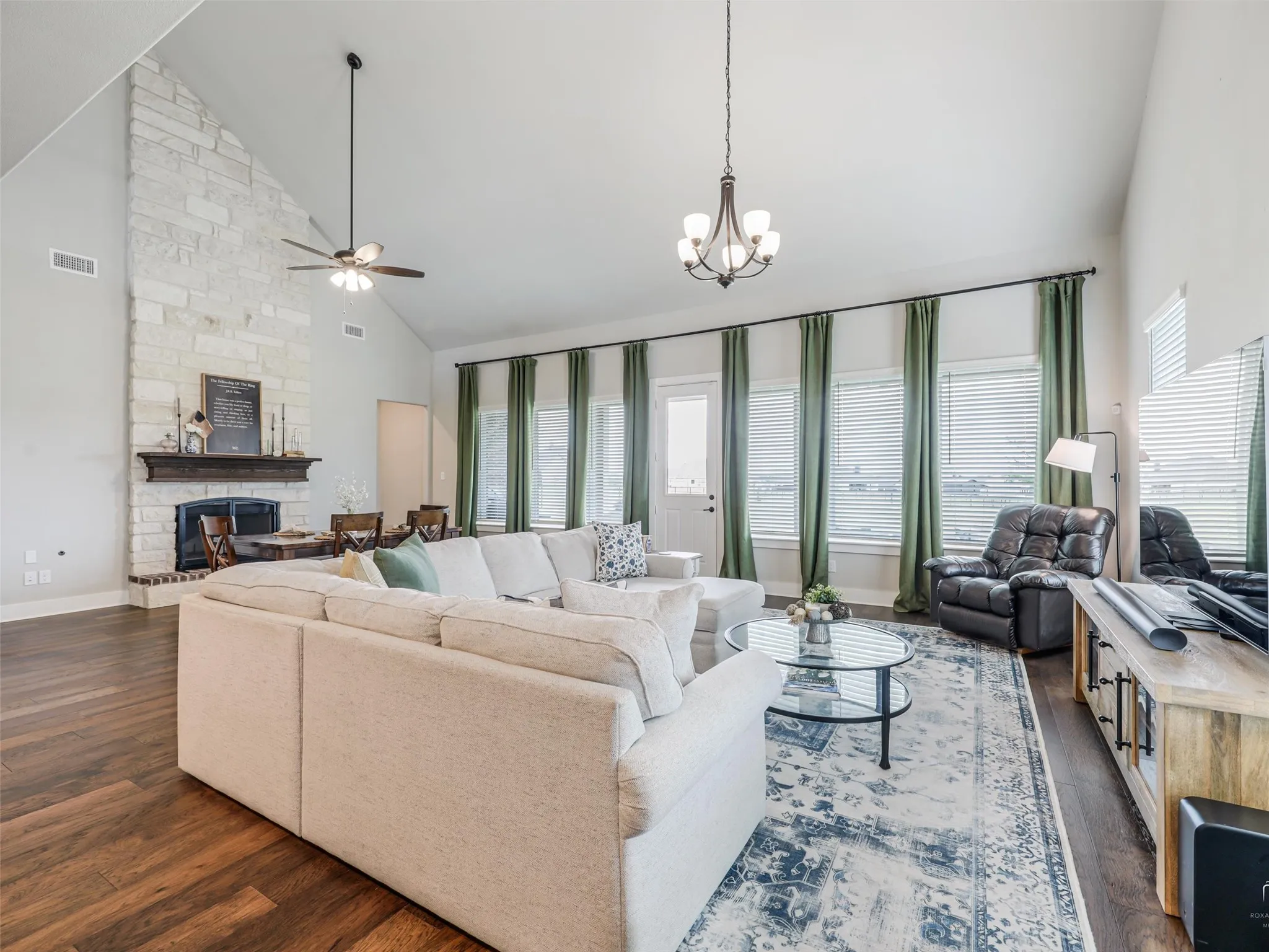 Soaring 2 story living room ceiling