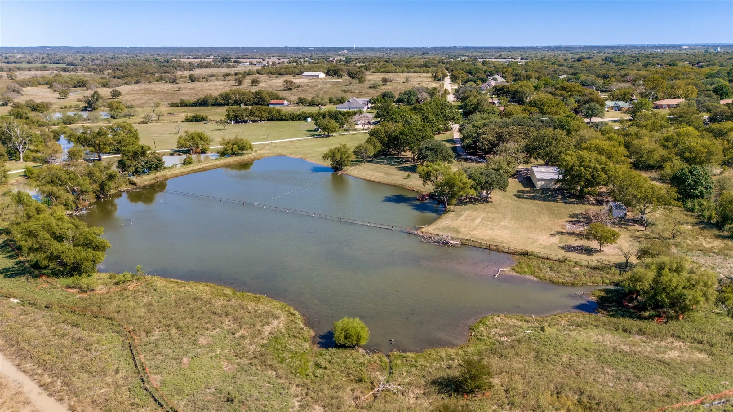 Single Family Residence For Sale in Denton County , 5547 Woodland Hills Drive, Denton, Texas 76208, 3 Bedroom, 2 Bathroom, 2 Garage spaces, 2,128 Sqft, built in 1982, mls#21274096, Real Estate Agent in Denton, Homes For Sale in Denton county, Homes For Sale in Denton, Realtor in Denton Texas, Real Estate Brokerage Independent Realty Texas, Luminita Cordes Realtor
