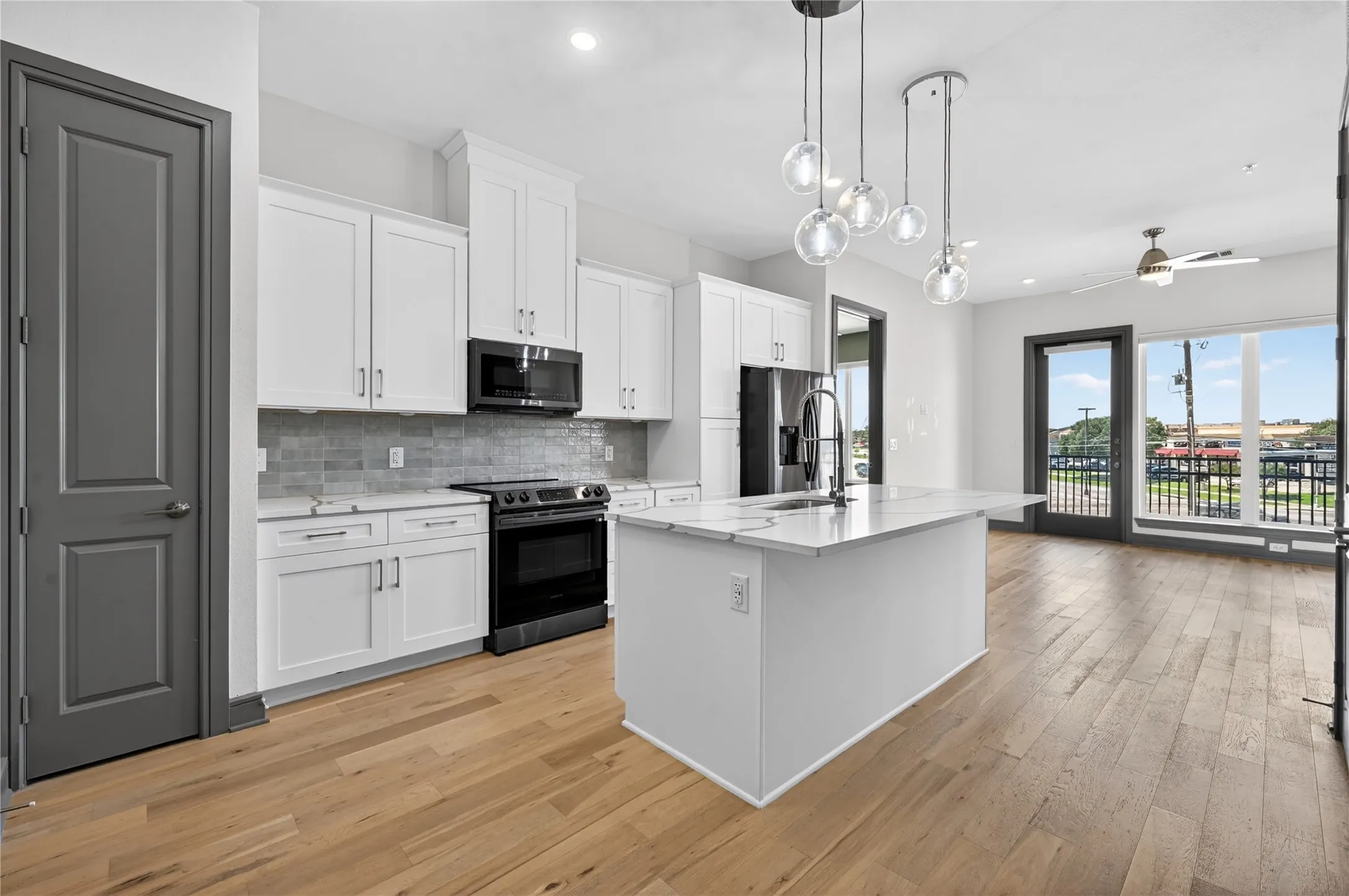 Condominium For Sale in Denton County , 2700 Old Denton Road 2259, Carrollton, Texas 75007, 2 Bedroom, 2 Bathroom, 2 Garage spaces, 1,320 Sqft, built in 2021, mls#21268849, Real Estate Agent in Carrollton, Homes For Sale in Denton county, Homes For Sale in Carrollton, Realtor in Carrollton Texas, Real Estate Brokerage Independent Realty Texas, Luminita Cordes Realtor