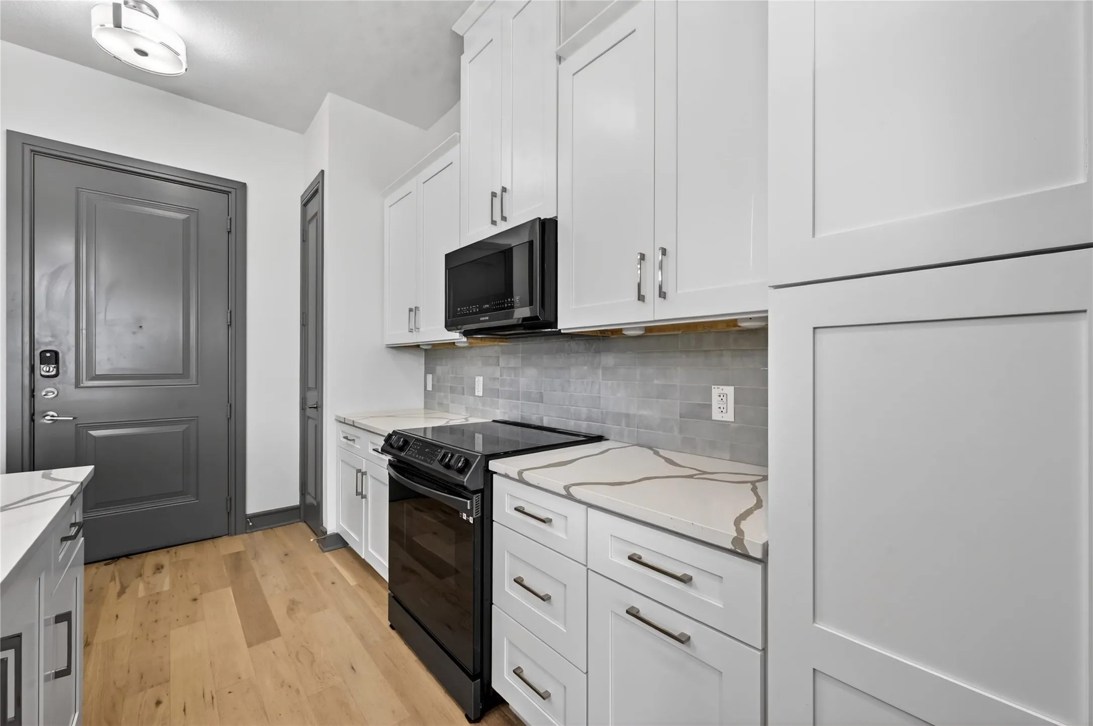 Condominium For Sale in Denton County , 2700 Old Denton Road 2259, Carrollton, Texas 75007, 2 Bedroom, 2 Bathroom, 2 Garage spaces, 1,320 Sqft, built in 2021, mls#21268849, Real Estate Agent in Carrollton, Homes For Sale in Denton county, Homes For Sale in Carrollton, Realtor in Carrollton Texas, Real Estate Brokerage Independent Realty Texas, Luminita Cordes Realtor