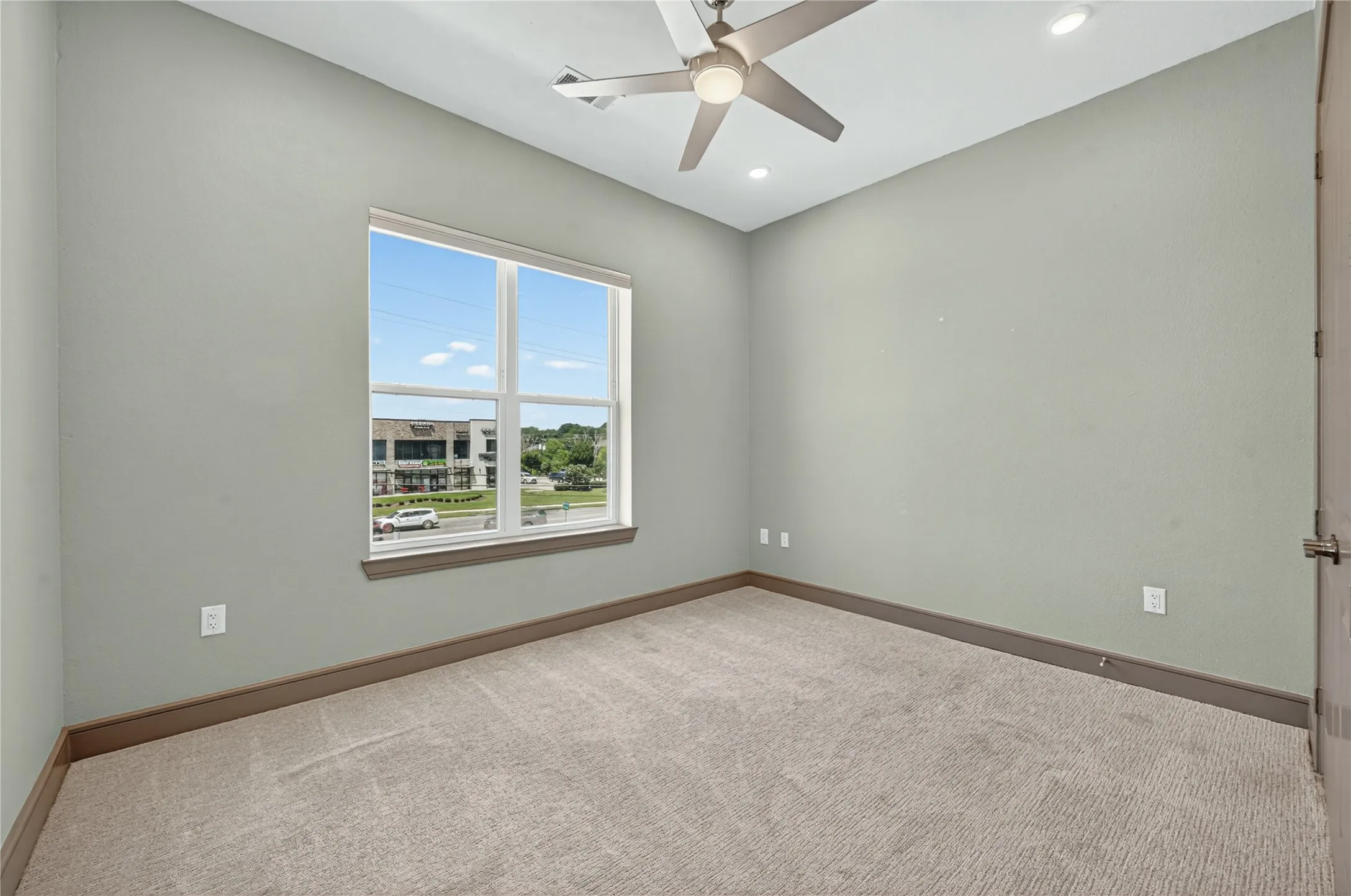 Condominium For Sale in Denton County , 2700 Old Denton Road 2259, Carrollton, Texas 75007, 2 Bedroom, 2 Bathroom, 2 Garage spaces, 1,320 Sqft, built in 2021, mls#21268849, Real Estate Agent in Carrollton, Homes For Sale in Denton county, Homes For Sale in Carrollton, Realtor in Carrollton Texas, Real Estate Brokerage Independent Realty Texas, Luminita Cordes Realtor