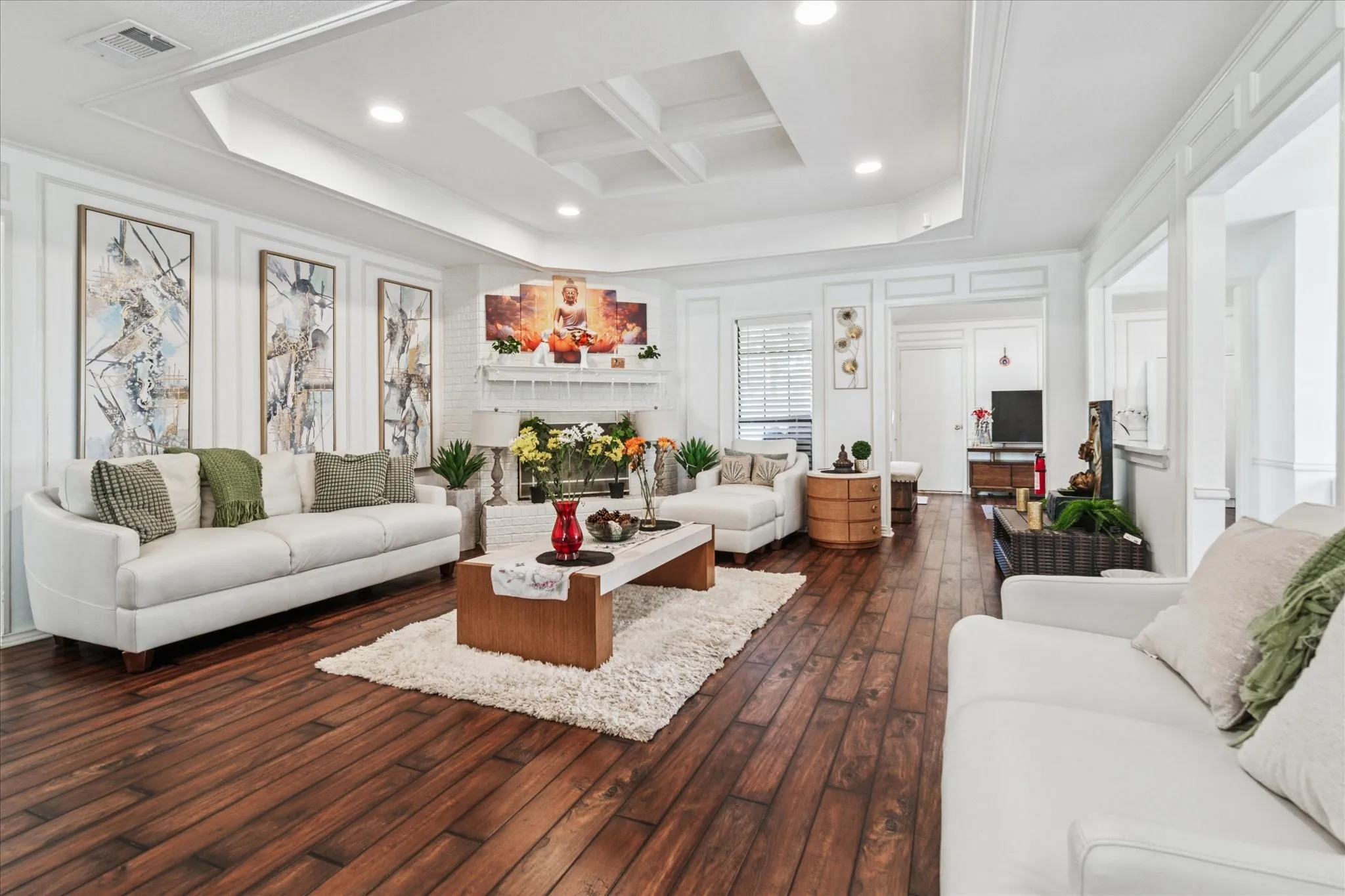 Single Family Residence For Sale in Collin County , 4436 Emerson Drive, Plano, Texas 75093, 4 Bedroom, 2 Bathroom, 2 Garage spaces, 2,154 Sqft, built in 1983, Price $675,000, mls#21254227, Real Estate Agent in Plano, Homes For Sale in Collin county, Homes For Sale in Plano, Realtor in Plano Texas, Real Estate Brokerage Independent Realty Texas, Luminita Cordes Realtor