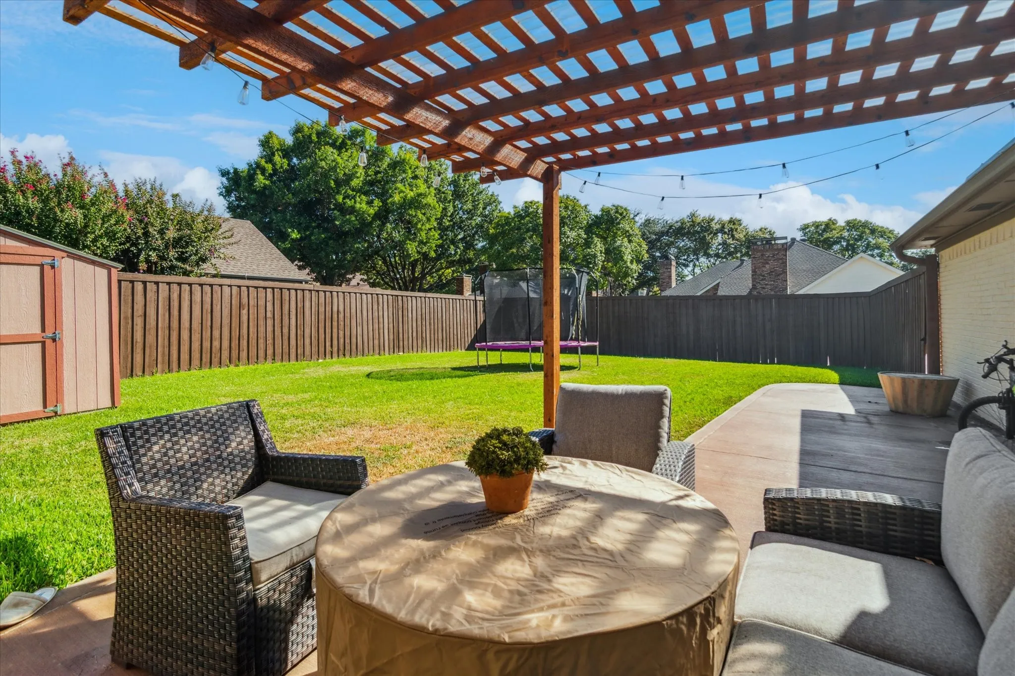 Single Family Residence For Sale in Collin County , 4436 Emerson Drive, Plano, Texas 75093, 4 Bedroom, 2 Bathroom, 2 Garage spaces, 2,154 Sqft, built in 1983, Price $675,000, mls#21254227, Real Estate Agent in Plano, Homes For Sale in Collin county, Homes For Sale in Plano, Realtor in Plano Texas, Real Estate Brokerage Independent Realty Texas, Luminita Cordes Realtor