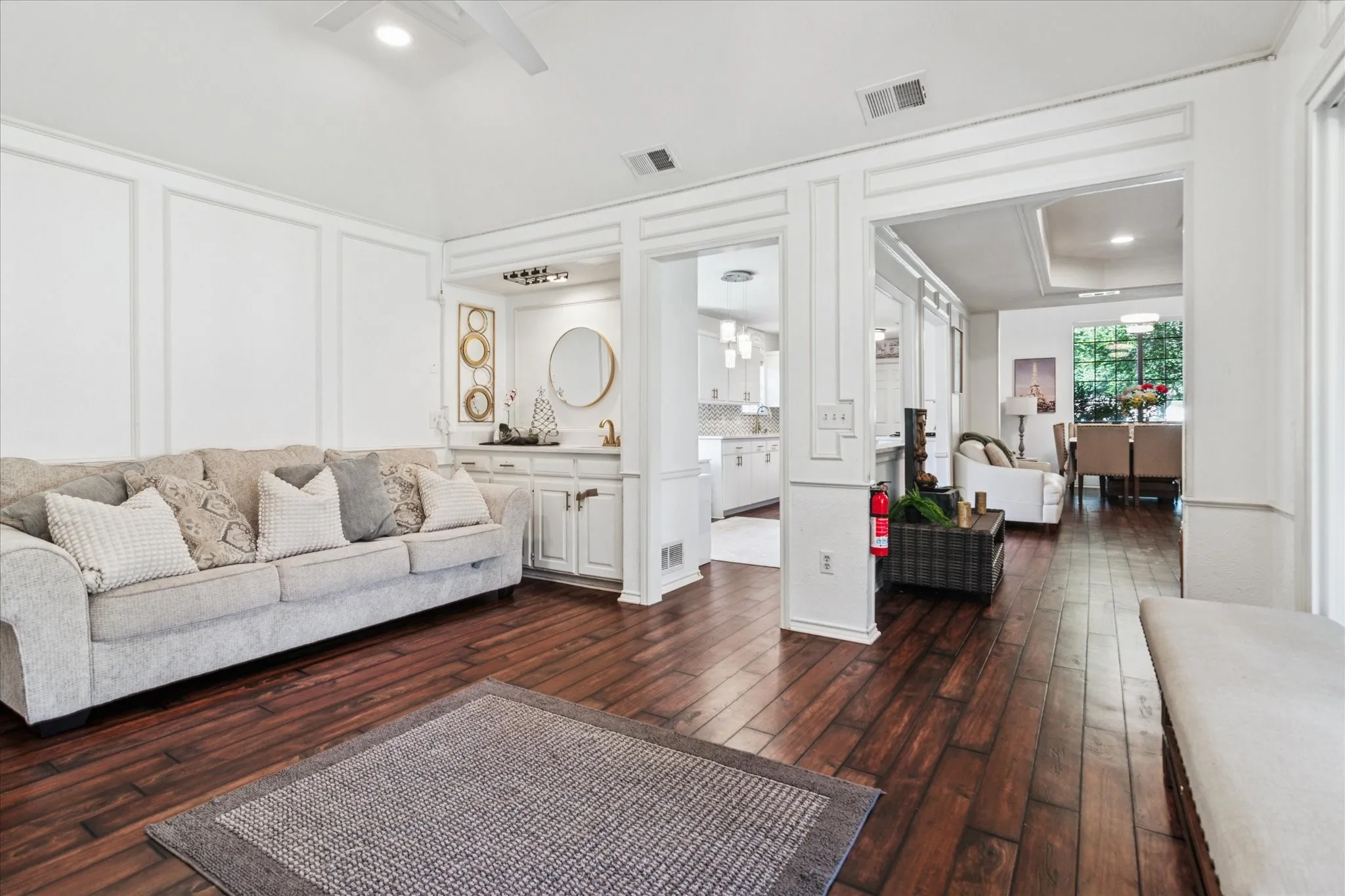 Single Family Residence For Sale in Collin County , 4436 Emerson Drive, Plano, Texas 75093, 4 Bedroom, 2 Bathroom, 2 Garage spaces, 2,154 Sqft, built in 1983, Price $675,000, mls#21254227, Real Estate Agent in Plano, Homes For Sale in Collin county, Homes For Sale in Plano, Realtor in Plano Texas, Real Estate Brokerage Independent Realty Texas, Luminita Cordes Realtor