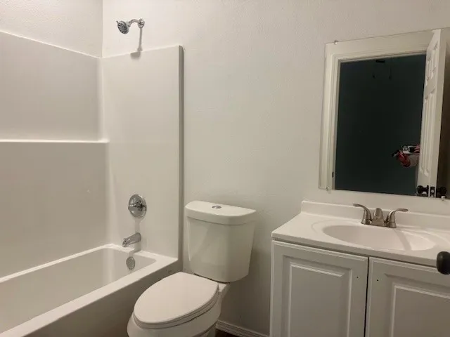 Duplex For Sale in Lamar County , 1235 E HOUSTON Street NE, Paris, Texas 75460, 4 Bedrooms, 4 Bathrooms, Garage spaces, 1,680 Sqft, built in 2026, Price $249,900, mls#21273725, Real Estate Agent in Paris, Homes For Sale in Lamar county, Homes For Sale in Paris, Realtor in Paris Texas, Real Estate Brokerage Independent Realty Texas, Luminita Cordes Realtor