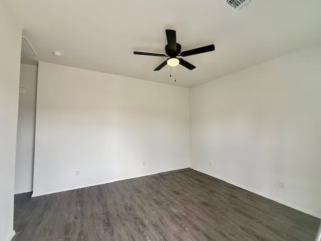 Duplex For Sale in Lamar County , 1235 E HOUSTON Street NE, Paris, Texas 75460, 4 Bedrooms, 4 Bathrooms, Garage spaces, 1,680 Sqft, built in 2026, Price $249,900, mls#21273725, Real Estate Agent in Paris, Homes For Sale in Lamar county, Homes For Sale in Paris, Realtor in Paris Texas, Real Estate Brokerage Independent Realty Texas, Luminita Cordes Realtor