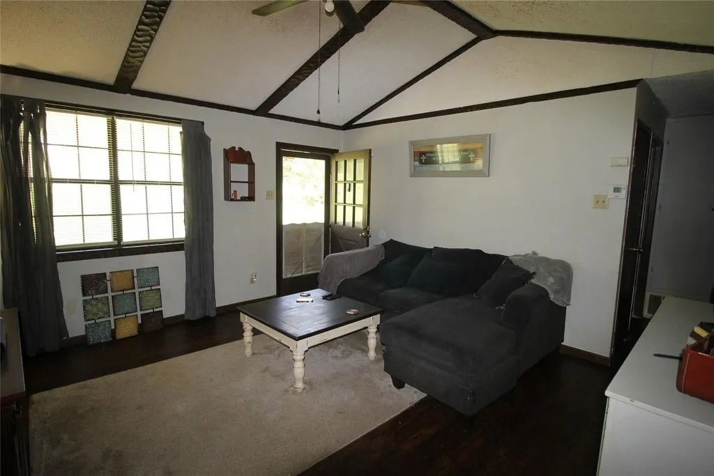 Single Family Residence For Sale in Cherokee County , 417 Myrtle Drive A/B, Jacksonville, Texas 75766, 2 Bedrooms, 2 Bathrooms, Garage spaces, 1,792 Sqft, built in 1975, Price $149,900, mls#21270725, Real Estate Agent in Jacksonville, Homes For Sale in Cherokee county, Homes For Sale in Jacksonville, Realtor in Jacksonville Texas, Real Estate Brokerage Independent Realty Texas, Luminita Cordes Realtor