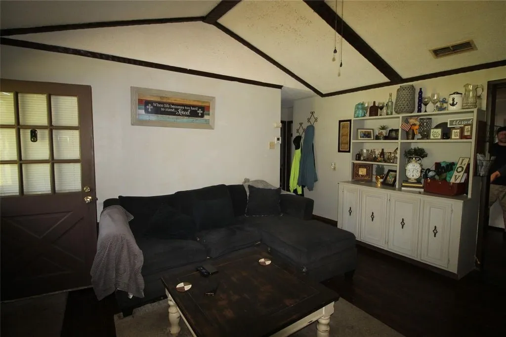 Single Family Residence For Sale in Cherokee County , 417 Myrtle Drive A/B, Jacksonville, Texas 75766, 2 Bedrooms, 2 Bathrooms, Garage spaces, 1,792 Sqft, built in 1975, Price $149,900, mls#21270725, Real Estate Agent in Jacksonville, Homes For Sale in Cherokee county, Homes For Sale in Jacksonville, Realtor in Jacksonville Texas, Real Estate Brokerage Independent Realty Texas, Luminita Cordes Realtor