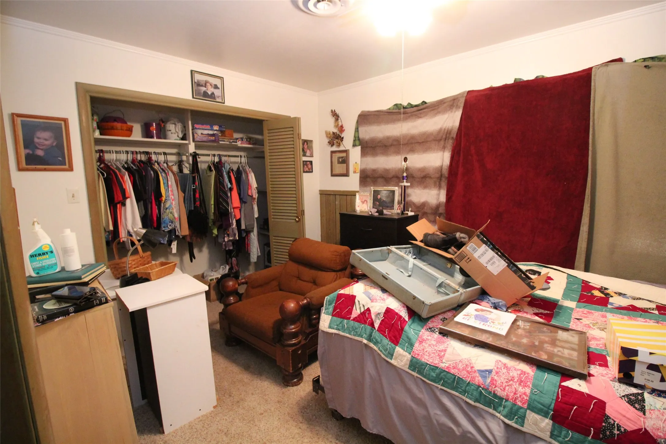 Single Family Residence For Sale in Knox County , 1001 SE 4th Street, Knox City, Texas 79529, 3 Bedroom, 2 Bathroom, Garage spaces, 2,377 Sqft, built in 1960, mls#21274131, Real Estate Agent in Knox City, Homes For Sale in Knox county, Homes For Sale in Knox City, Realtor in Knox City Texas, Real Estate Brokerage Independent Realty Texas, Luminita Cordes Realtor