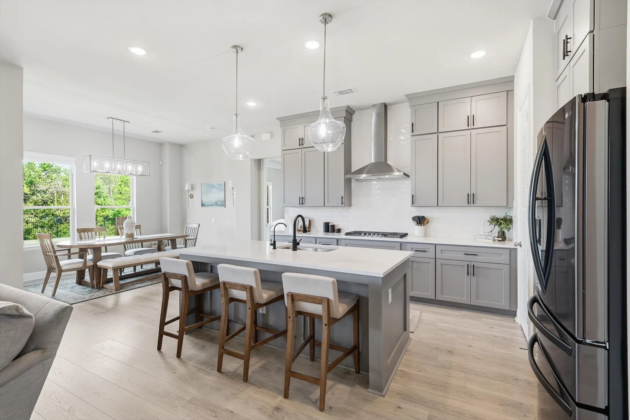 Single Family Residence For Sale in Collin County , 3120 Creek Meadow Drive, Anna, Texas 75409, 4 Bedroom, 3 Bathroom, 3 Garage spaces, 3,192 Sqft, built in 2022, mls#21236445, Real Estate Agent in Anna, Homes For Sale in Collin county, Homes For Sale in Anna, Realtor in Anna Texas, Real Estate Brokerage Independent Realty Texas, Luminita Cordes Realtor