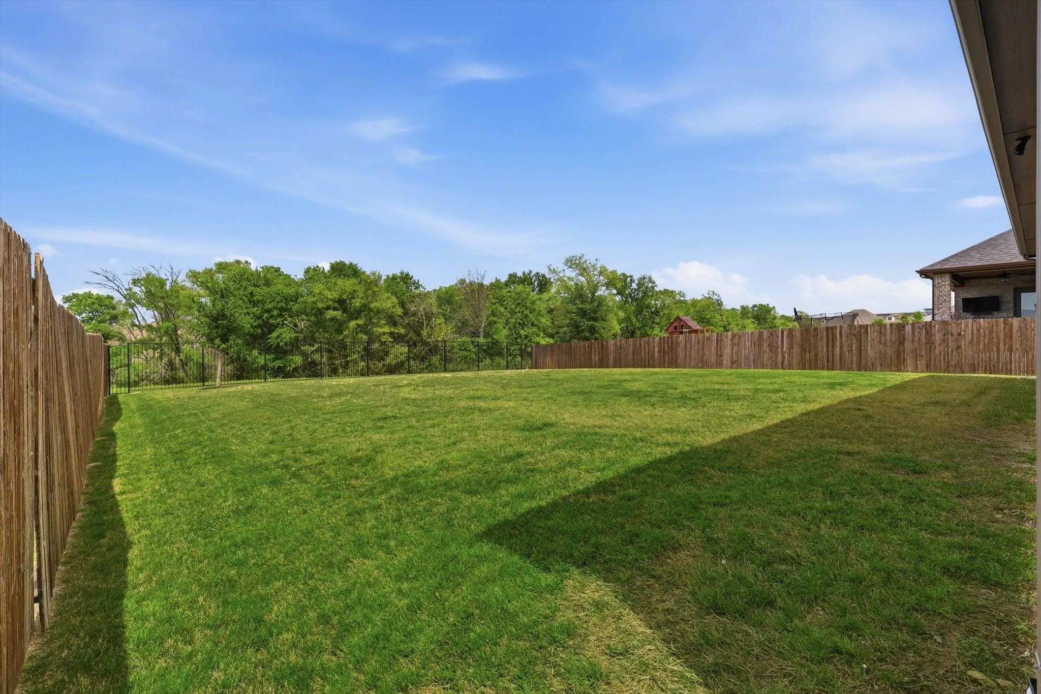 Single Family Residence For Sale in Collin County , 3120 Creek Meadow Drive, Anna, Texas 75409, 4 Bedroom, 3 Bathroom, 3 Garage spaces, 3,192 Sqft, built in 2022, mls#21236445, Real Estate Agent in Anna, Homes For Sale in Collin county, Homes For Sale in Anna, Realtor in Anna Texas, Real Estate Brokerage Independent Realty Texas, Luminita Cordes Realtor