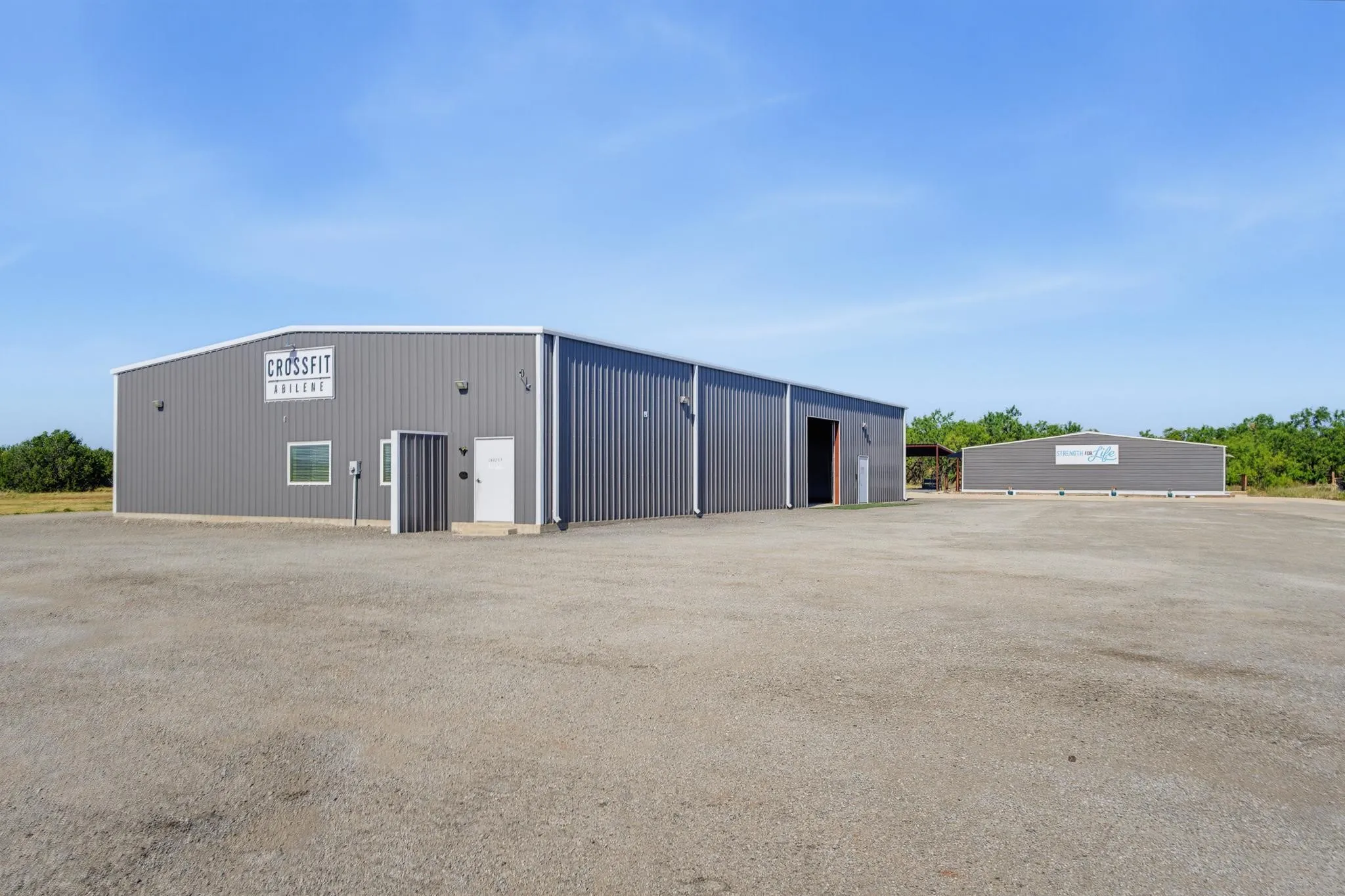 Industrial For Rent in Taylor County , 408 Highway 83-84 Highway, Abilene, Texas 79602, 0, 0, Garage spaces, 6,100 Sqft, built in 2019, Price $8,000, mls#21273402, Real Estate Agent in Abilene, Homes For Rent in Taylor county, Homes For Rent in Abilene, Realtor in Abilene Texas, Real Estate Brokerage Independent Realty Texas, Luminita Cordes Realtor