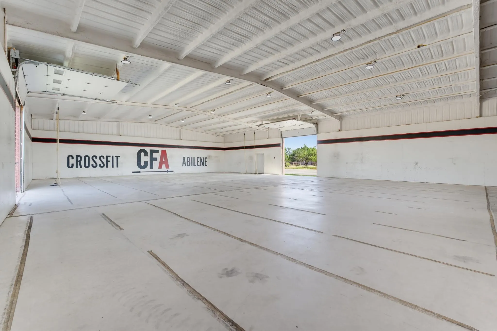 Industrial For Rent in Taylor County , 408 Highway 83-84 Highway, Abilene, Texas 79602, 0, 0, Garage spaces, 6,100 Sqft, built in 2019, Price $8,000, mls#21273402, Real Estate Agent in Abilene, Homes For Rent in Taylor county, Homes For Rent in Abilene, Realtor in Abilene Texas, Real Estate Brokerage Independent Realty Texas, Luminita Cordes Realtor